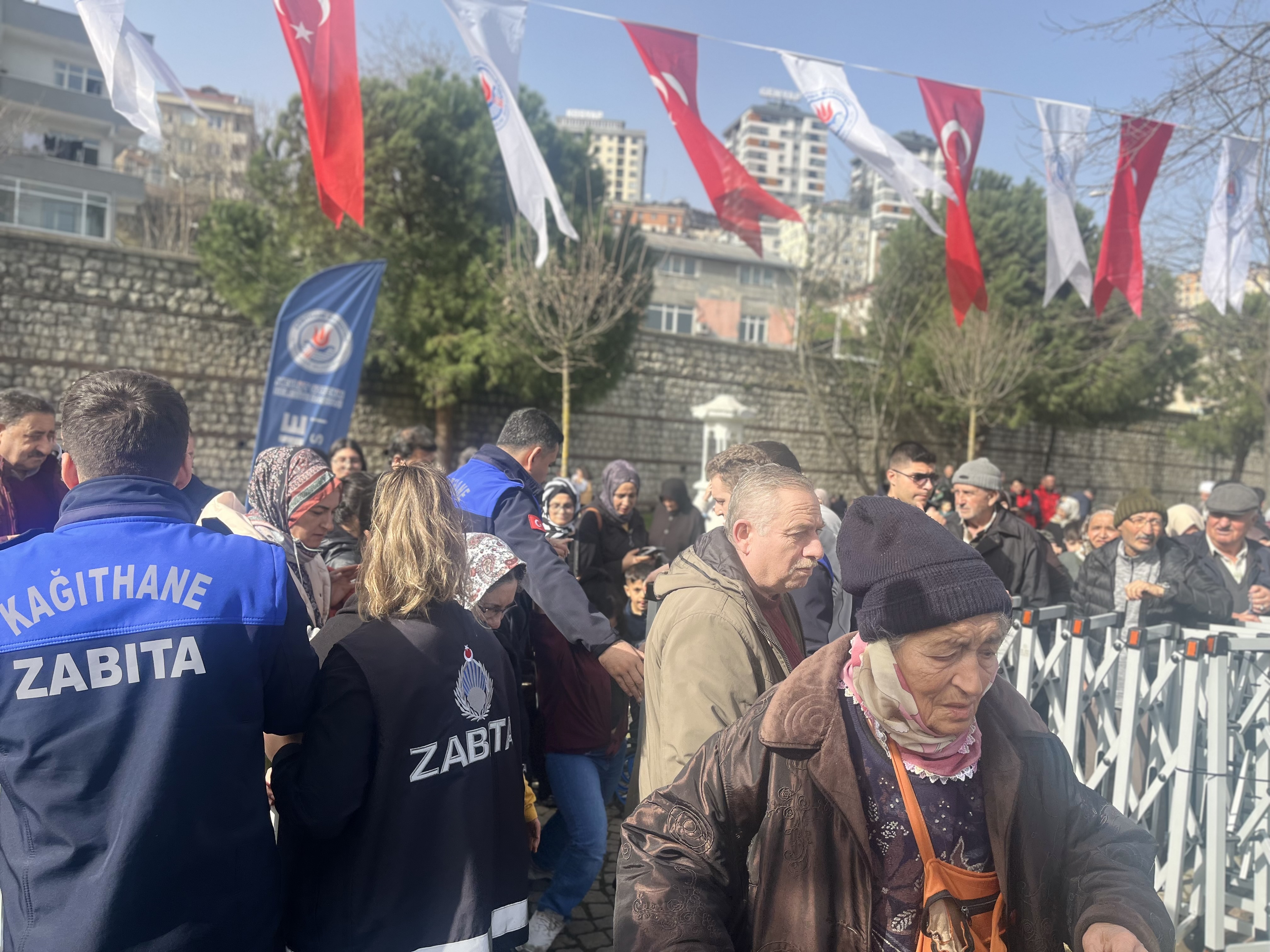 K A G I T H A N E’ D E 5 T O N L U K S U C U K E K M E K I K R A M I 1169294 347318