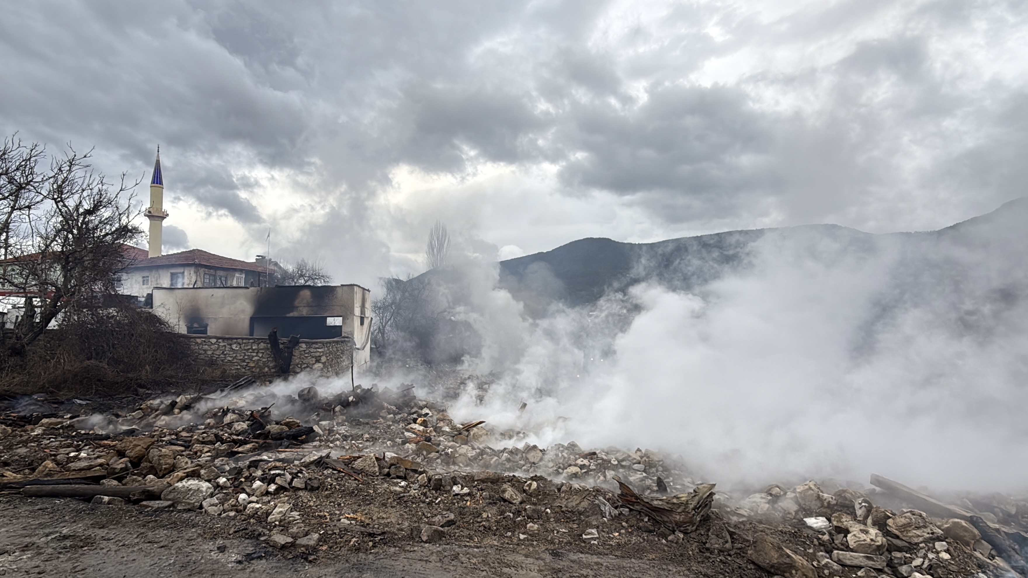 K A R A B U K T E 4 E V A H I R V E T R A K T O R Y A N D I 1153376 342498