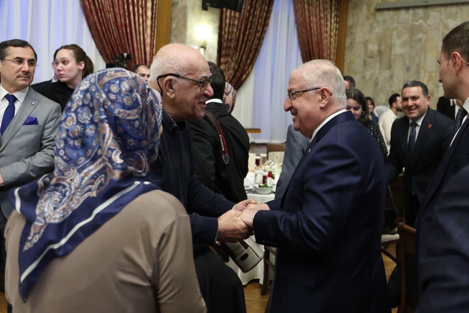 K U R T U L M U S T E R O R O R G U T U N U N S I L A H L A R I N I B 1187896 352976