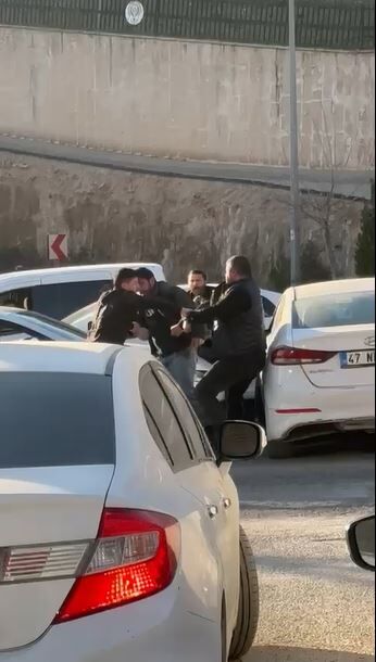 M A R D I N’ D E T R A F I K T E T E K M E L I Y U M R U K L U Y O L 1184212 351817