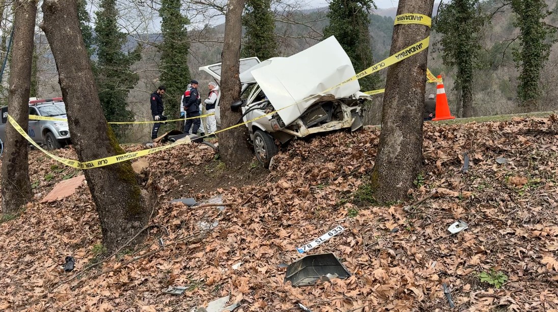 O T O M O B I L A G A C A C A R P T I 1 O L U 2 Y A R A L I 1162383 345250