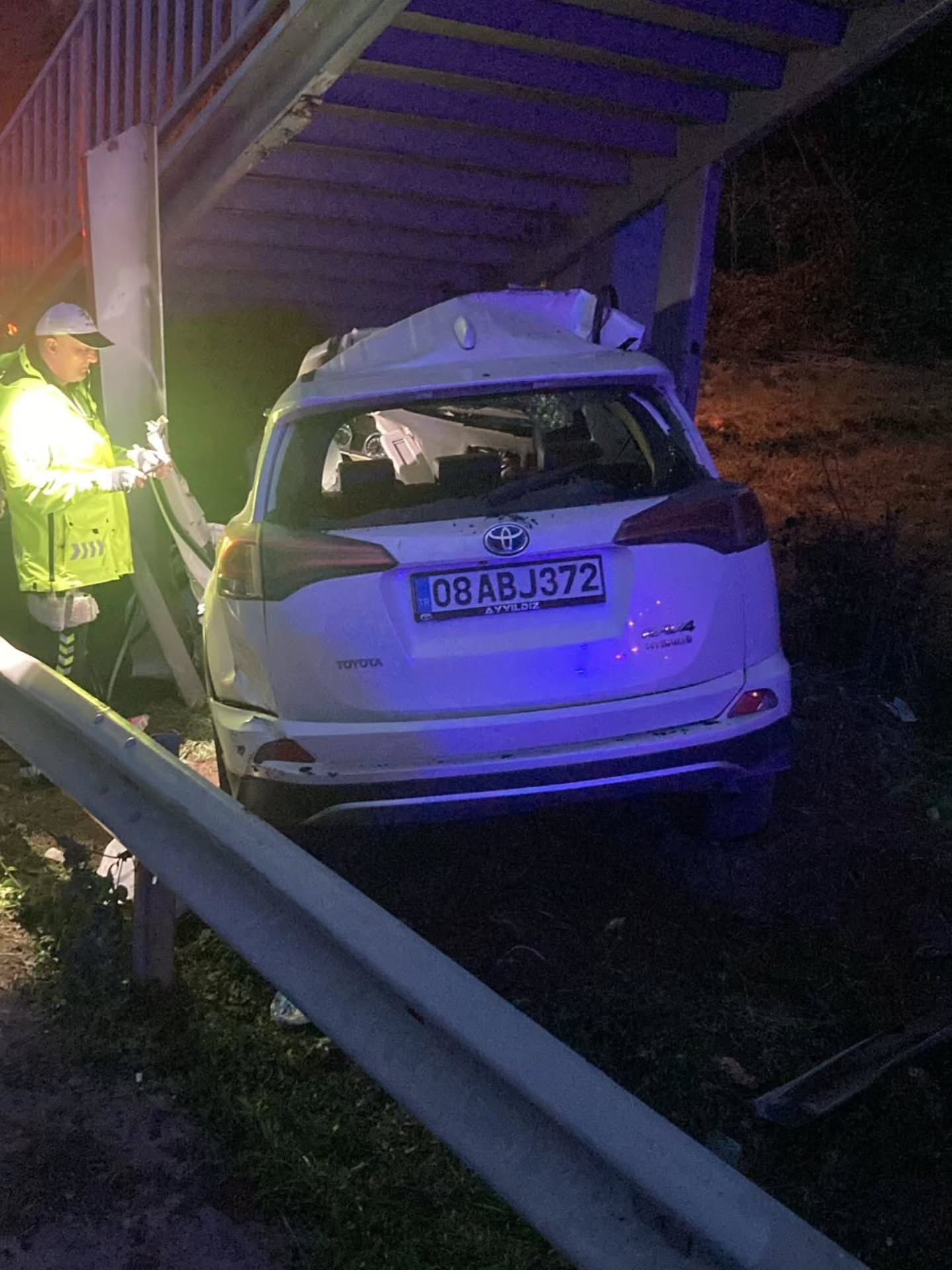 O T O M O B I L B A R I Y E R E V E U S T G E C I D I N A Y A G I N 1173737 348662