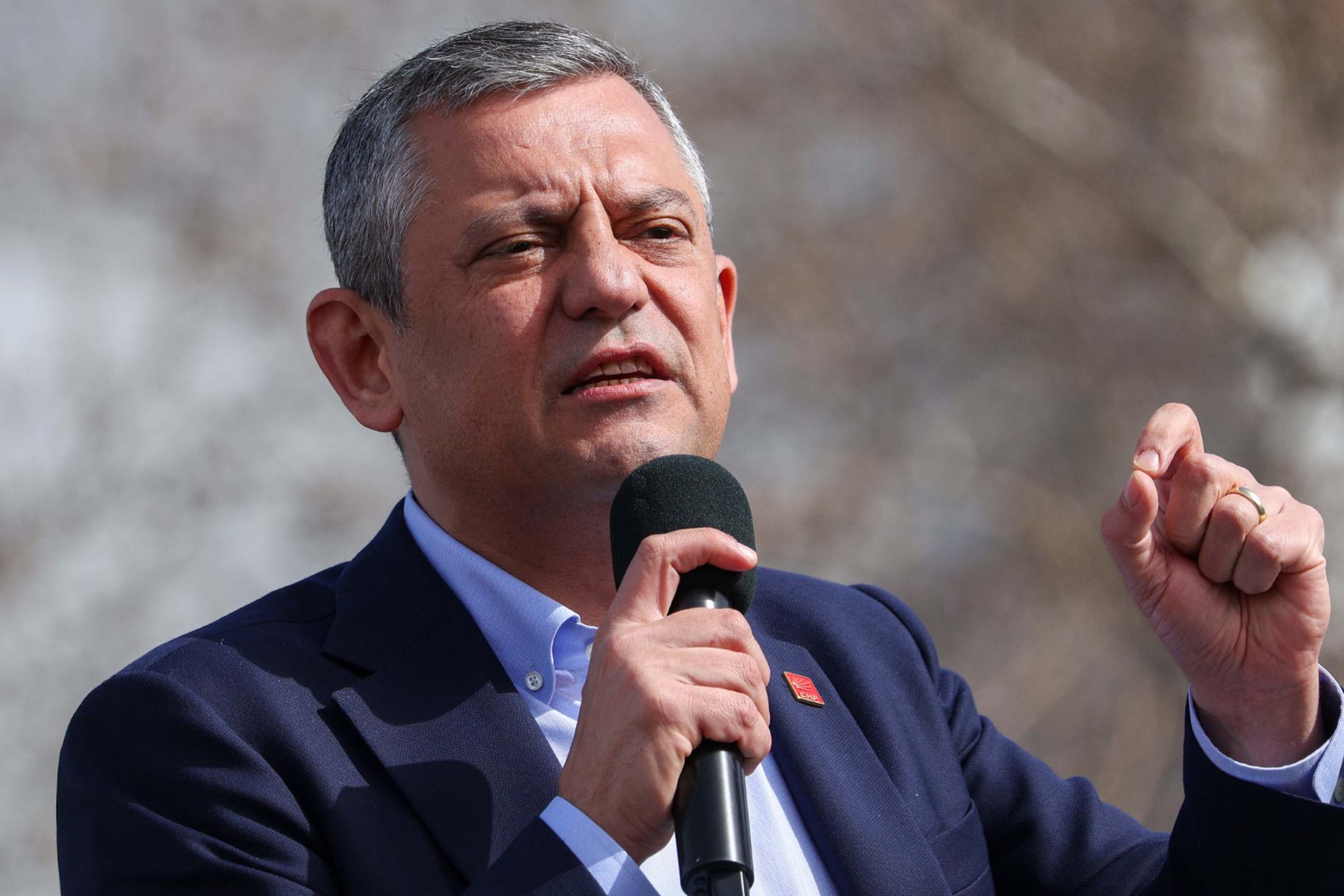 Özgür Özel: Biz Seçim Sandığını Bekliyoruz