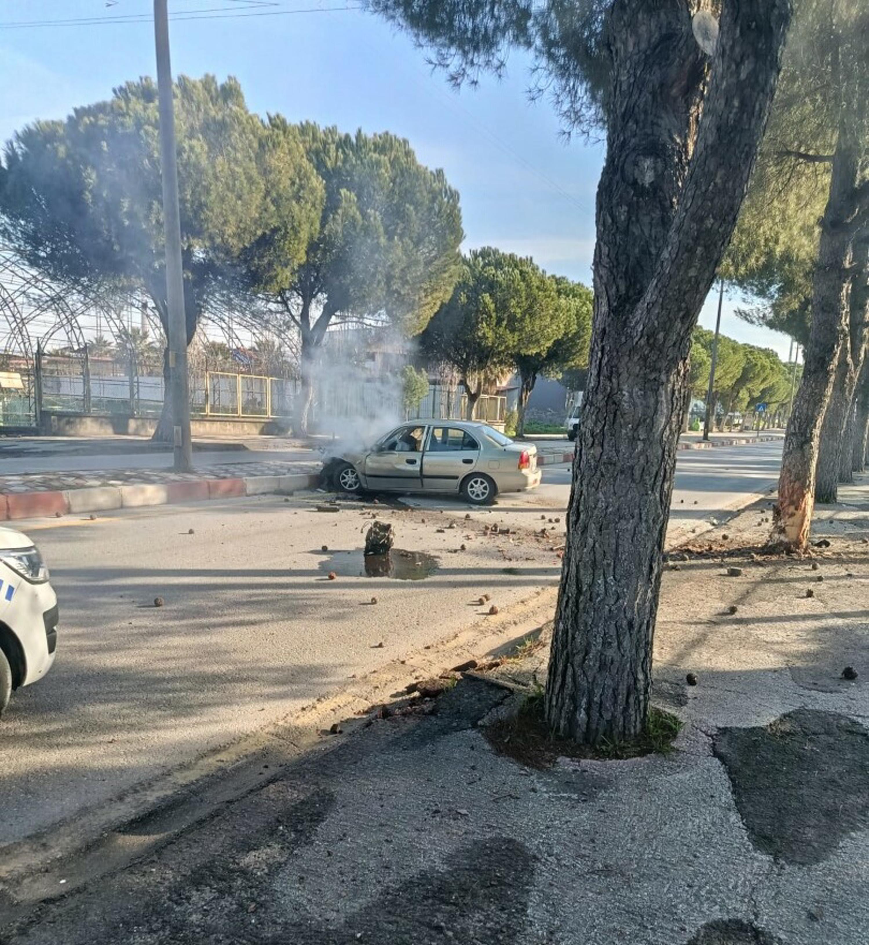 P O L I S I N D U R I H T A R I N A U Y M A Y A N S U R U C U O 1150024 341513