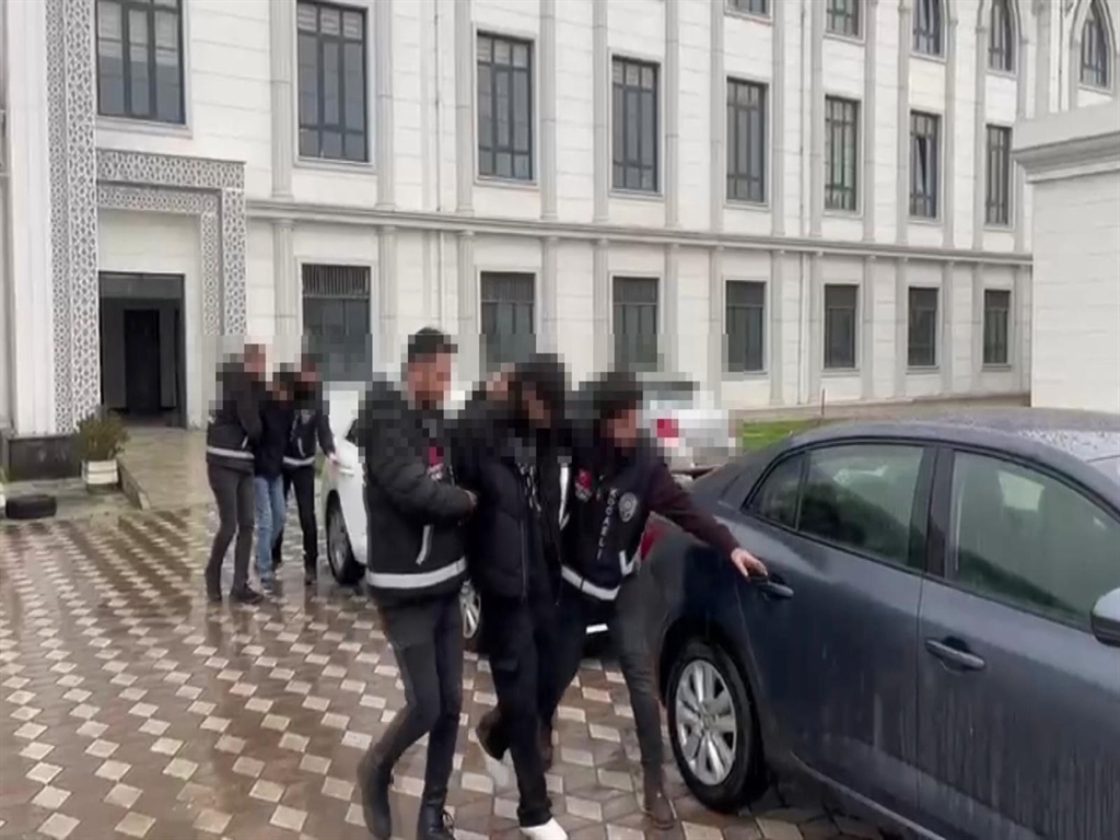 R E S T O R A N A D U Z E N L E N E N S I L A H L I S A L D I R I N I N 1178939 350216