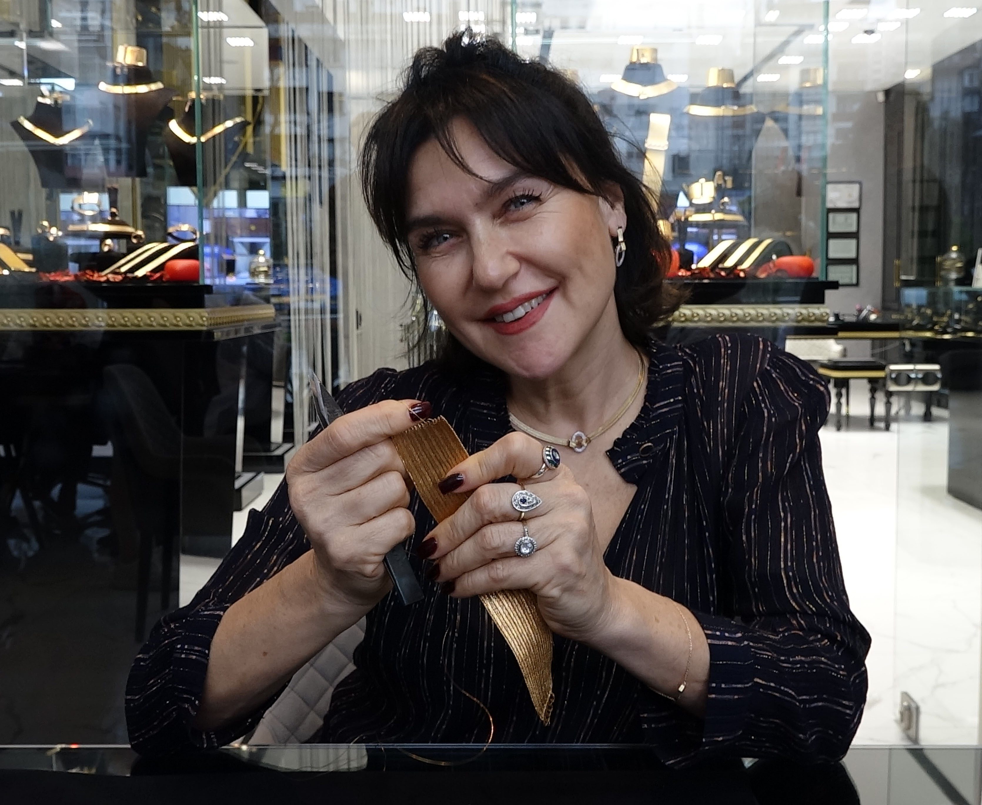 S E V V A L S A M T R A B Z O N H A S I R I N I I S L E Y E N K A D 1172811 348389