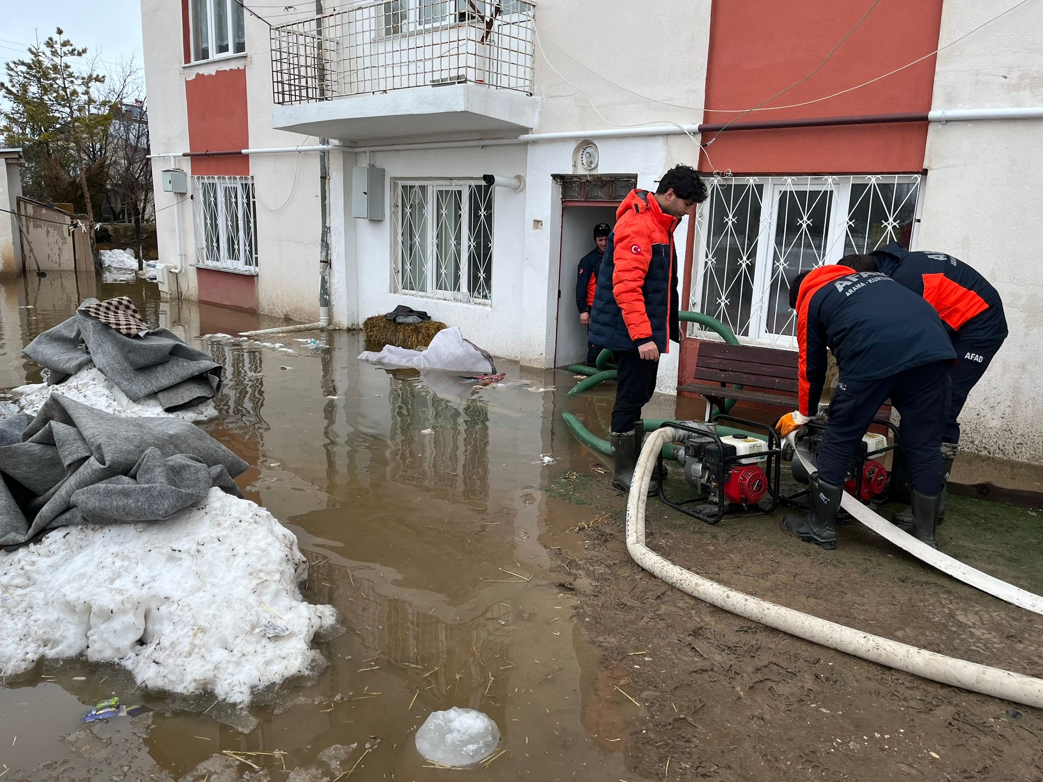 S I V A S T A K A R S U L A R I T A S K I N A N E D E N O L D U 1149919 341484