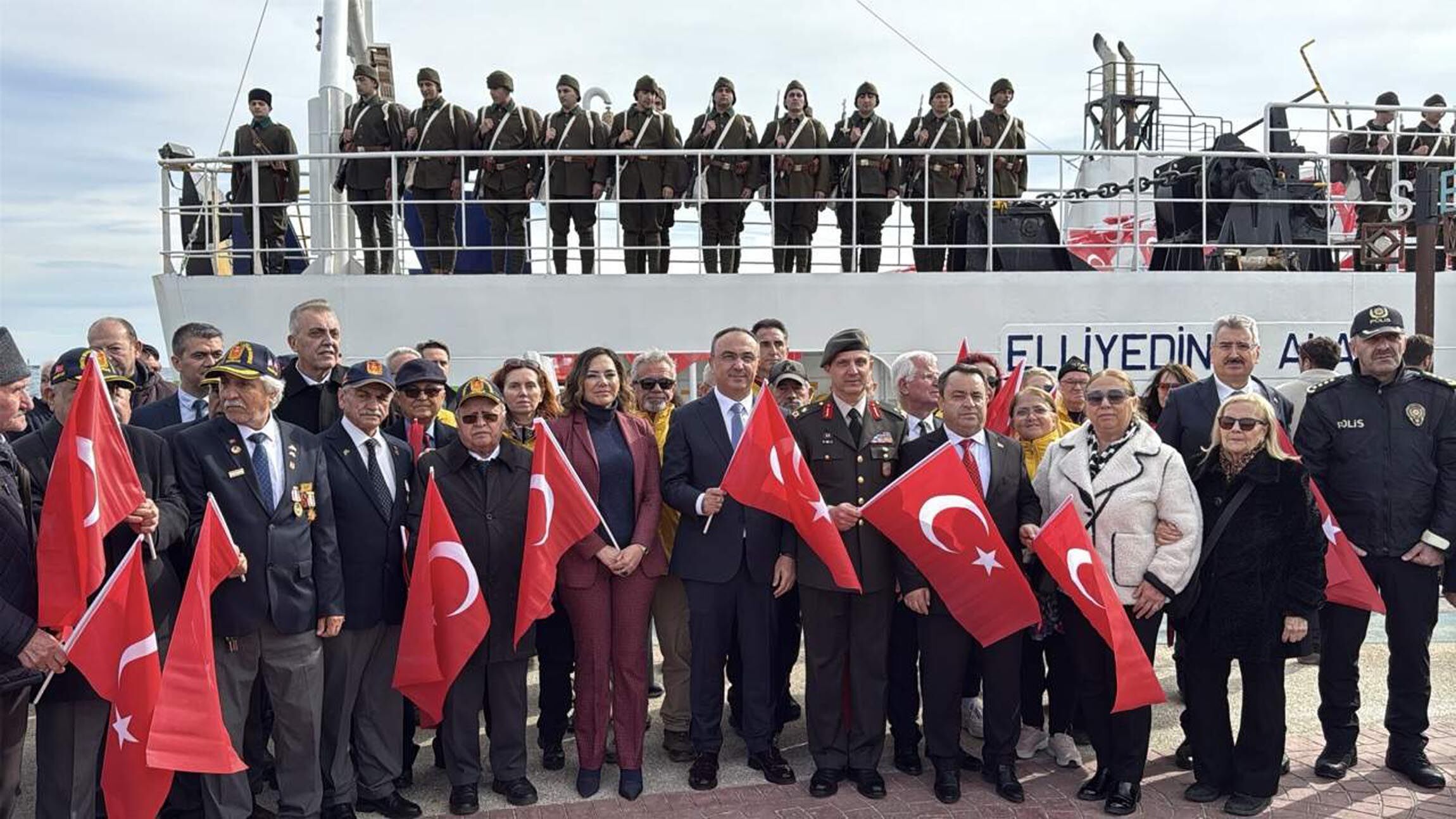 T E K I R D A G D A 57 N C I A L A Y 111 Y I L S O N R A Y 1184117 351785