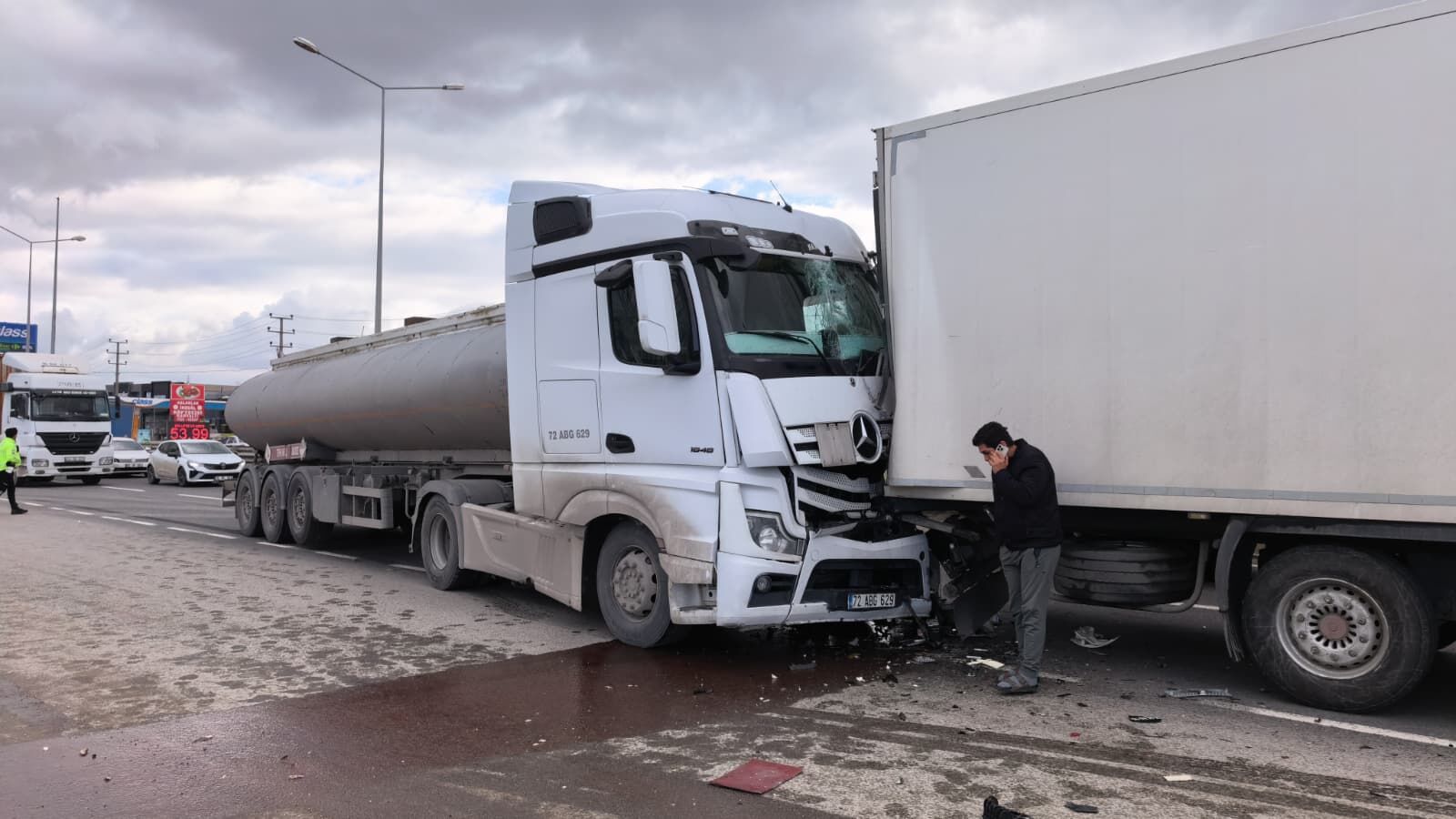 T I R’ A C A R P A N T A N K E R I N S U R U C U S U Y A R A L A N D I 1187684 352907