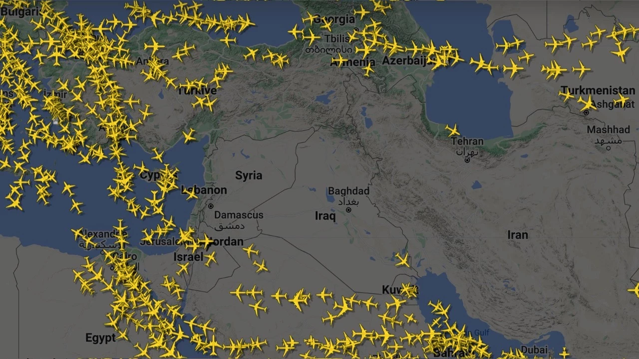 İran Saldırısı Sonrası Uçaklar İstanbul’a Yönlendirildi