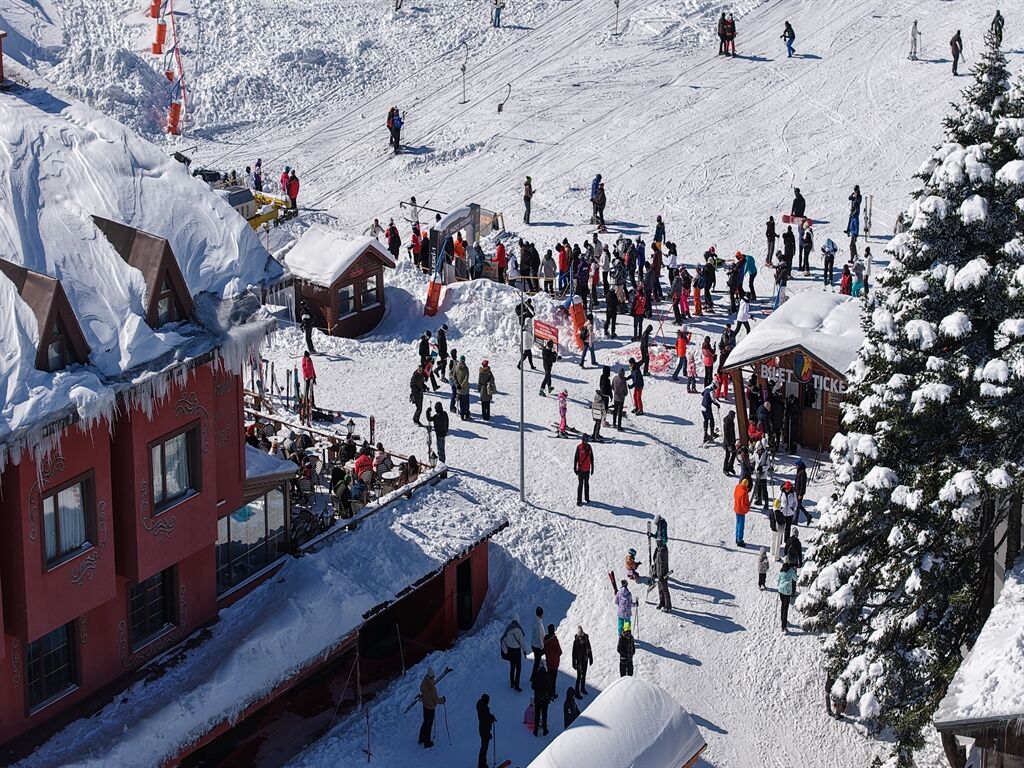 Uludağ’da Hafta Sonu Yoğunluğu