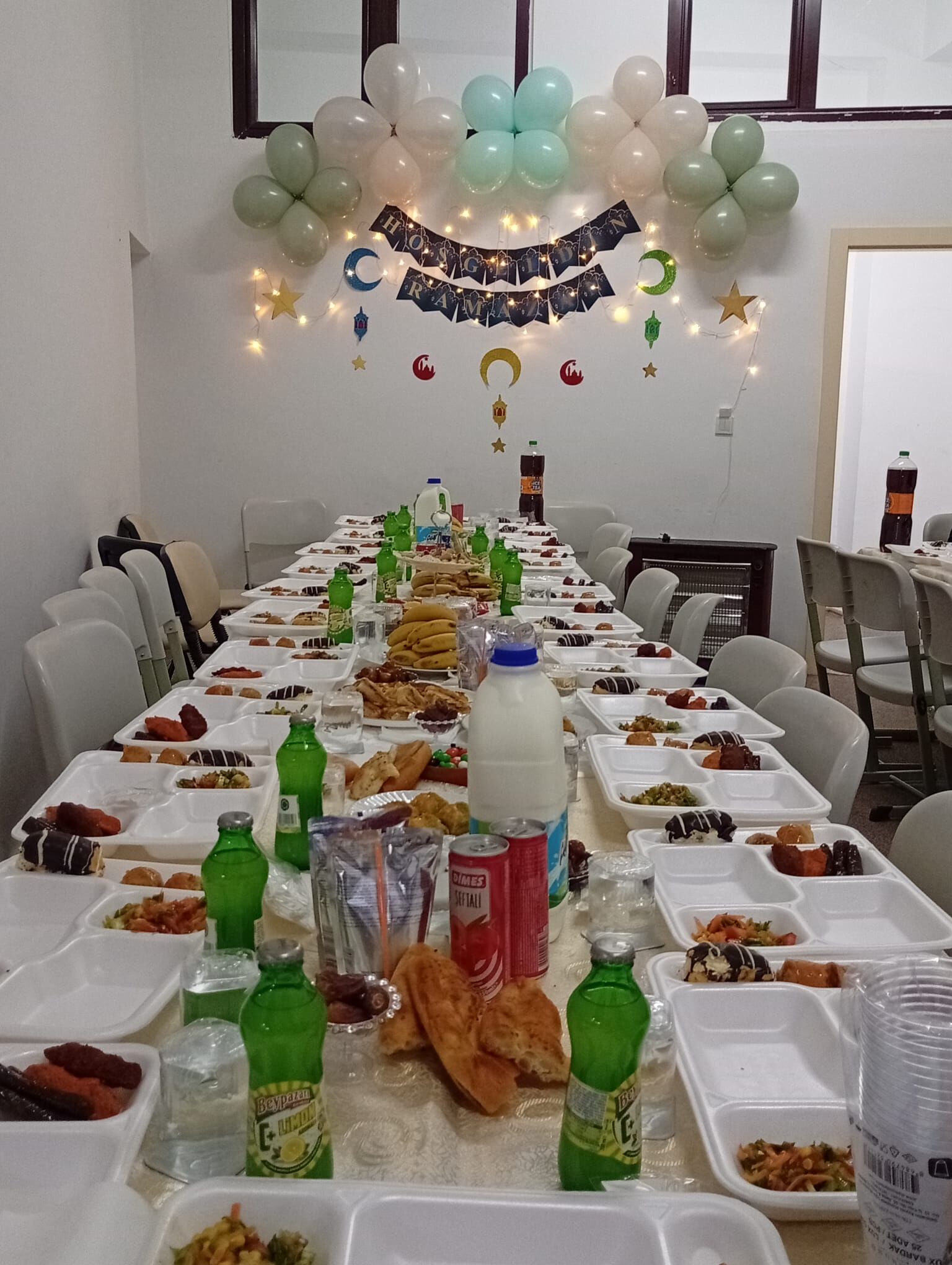 Uygur Haber Ajansı’ndan Sevgi Evlerindeki Çocuklara İftar Programı