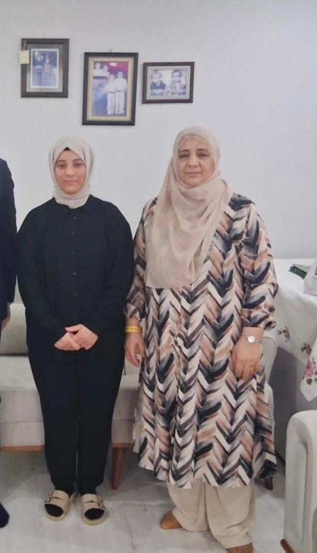 Y A L O V A D A D E N I Z Y U Z E Y I N D E C E S E D I B U L U N A 1148815 341169