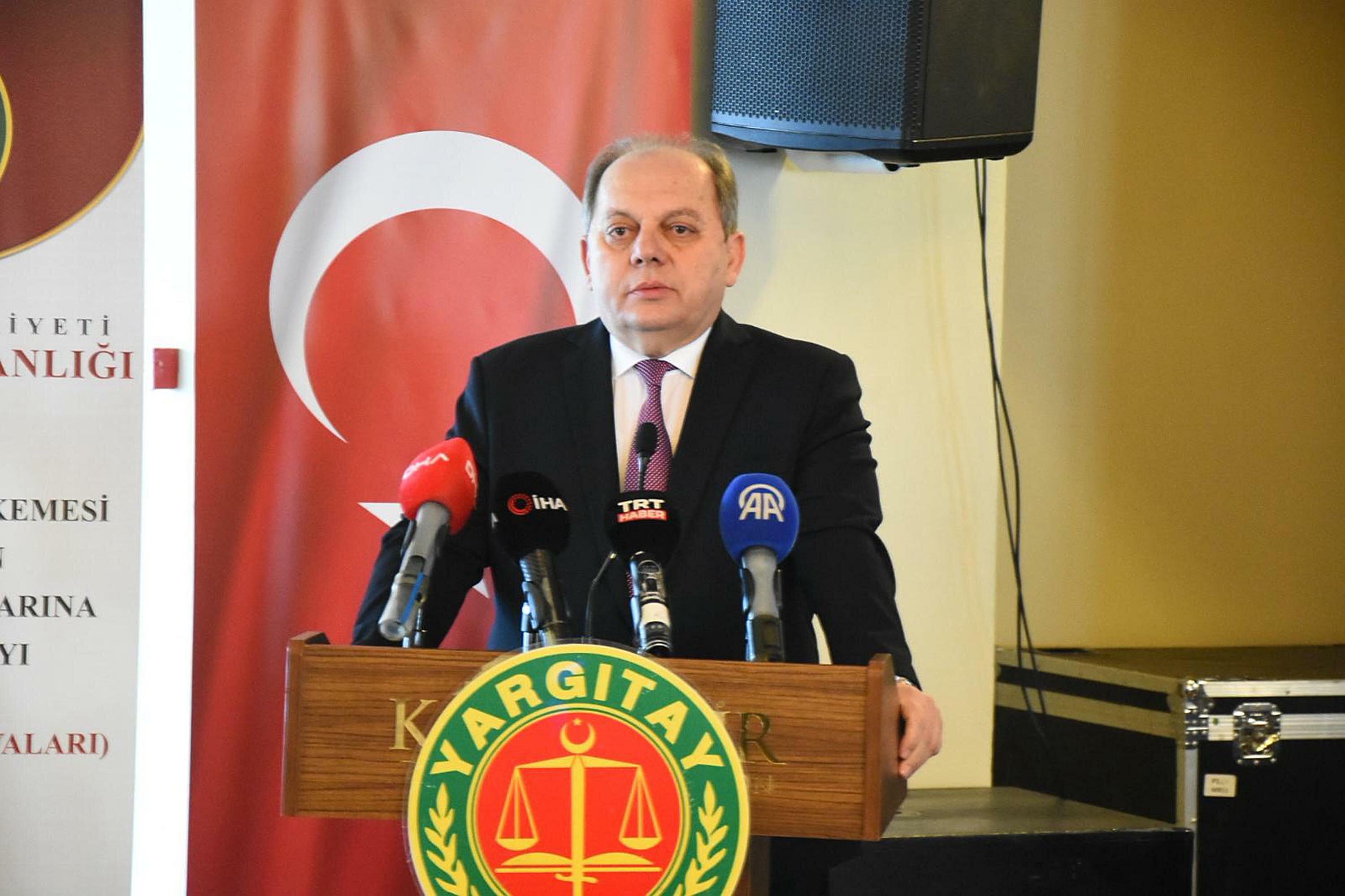 Y A R G I T A Y B A S K A N I K E R K E Z D E P R E M D O S Y A L A R 1149579 341383