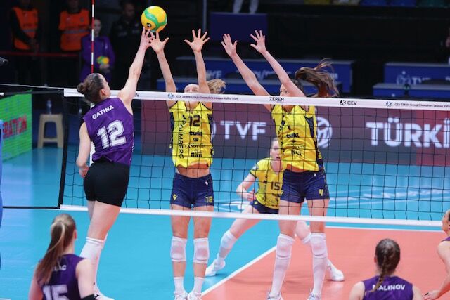 Z E R E N S P O R C E V S A M P I Y O N L A R L I G I N D E C E Y 1184399 351880