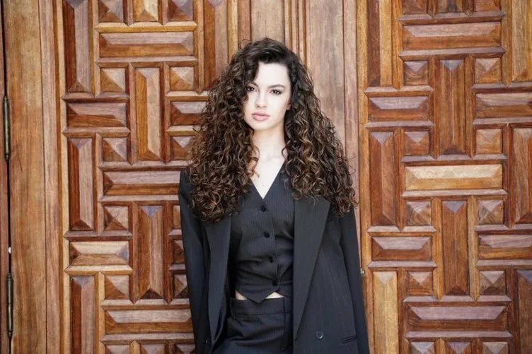 0X0 Sihirli Annemin Cemiydi Son Hali Gorenleri Soke Etti Ask Acisindan 30 Kilo Verdim 1740201086717