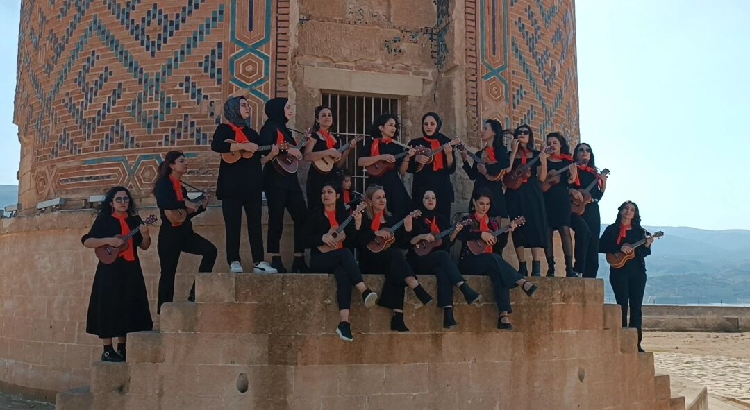 12 B I N Y I L L I K H A S A N K E Y F’ T E K A D I N L A R D A N U 1200305 356974