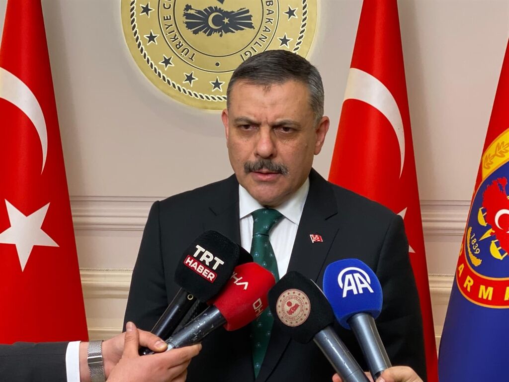 Bakan Çiftçi’den Araçlara Takılan Ses ve Görüntü Sistemleri Açıklaması