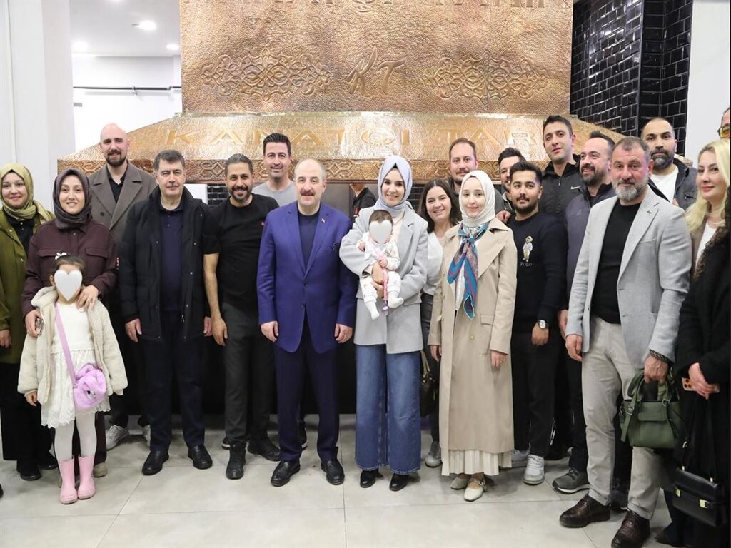 Bakan Göktaş Devlet Korumasındaki Çocuklarla İftar Yaptı