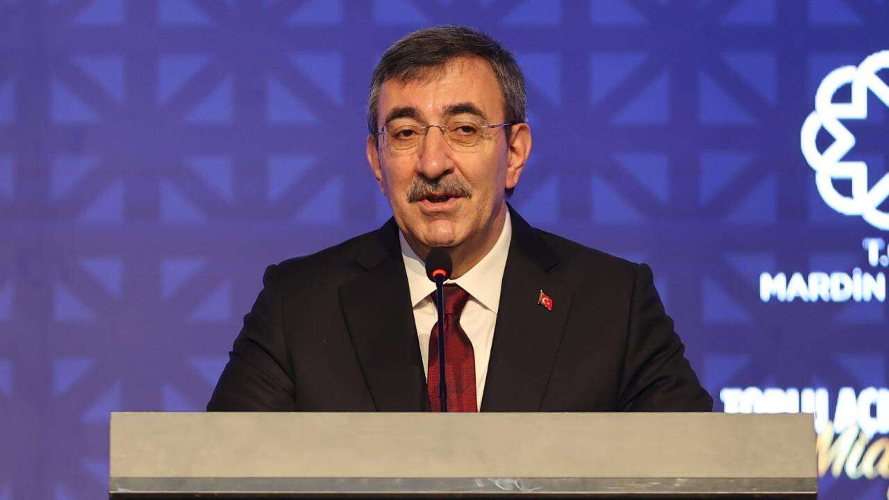 Cevdet Yılmaz: Rekabet Ölçülerini Açıkça İhlal Eden Hakaretler Kabul Edilemez