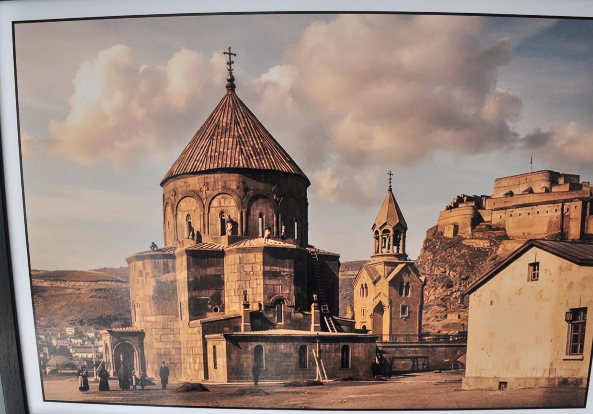 43 Y I L R U S I S G A L I N D E K A L A N K A R S’ I N F O T O G 1223270 363708