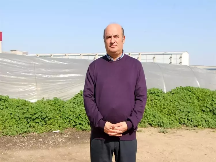 69C233B56B4683C9A3888B64