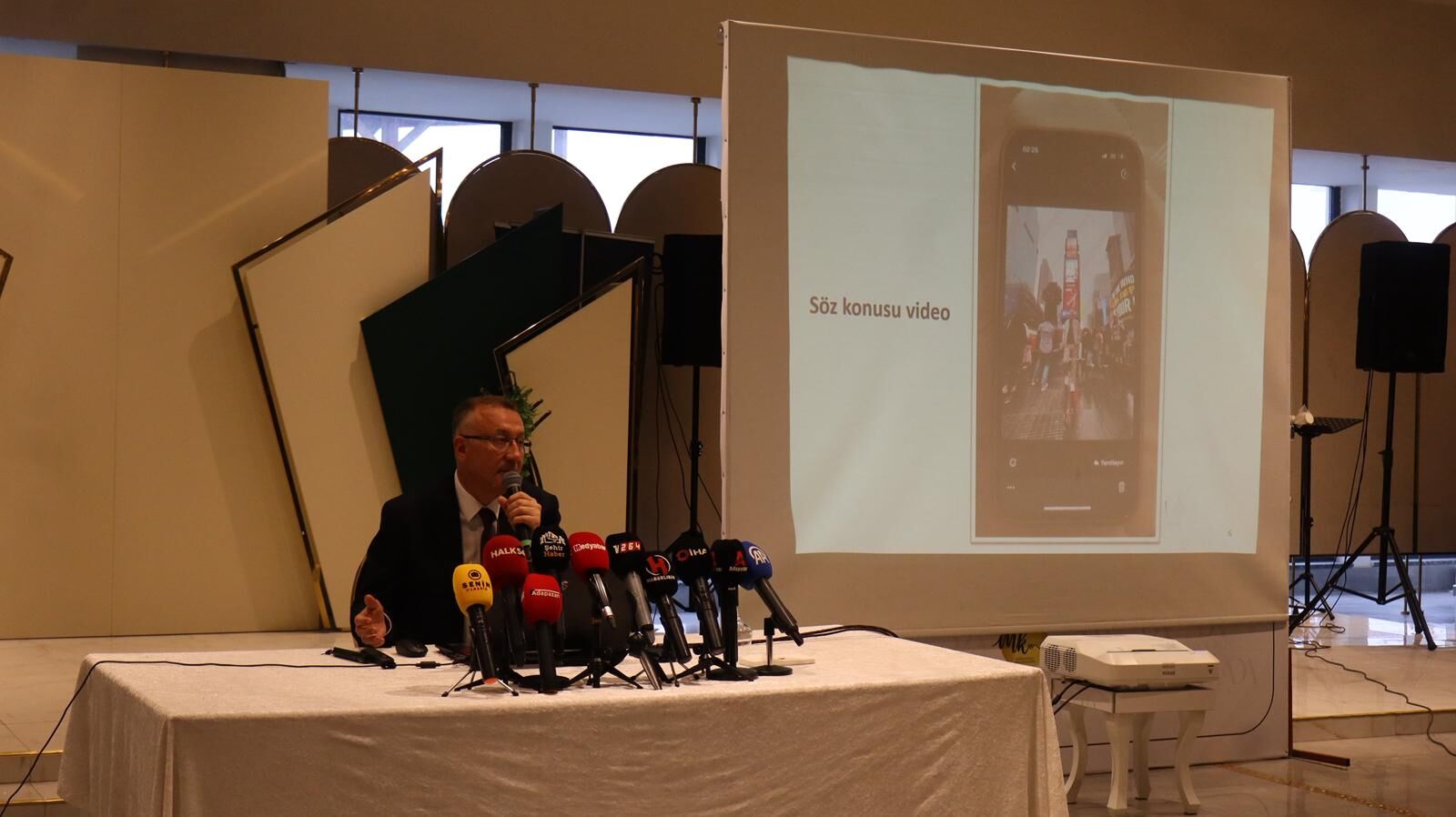 A D A P A Z A R I B E L E D I Y E B A S K A N I I S I K S U A K P A 1233712 366917