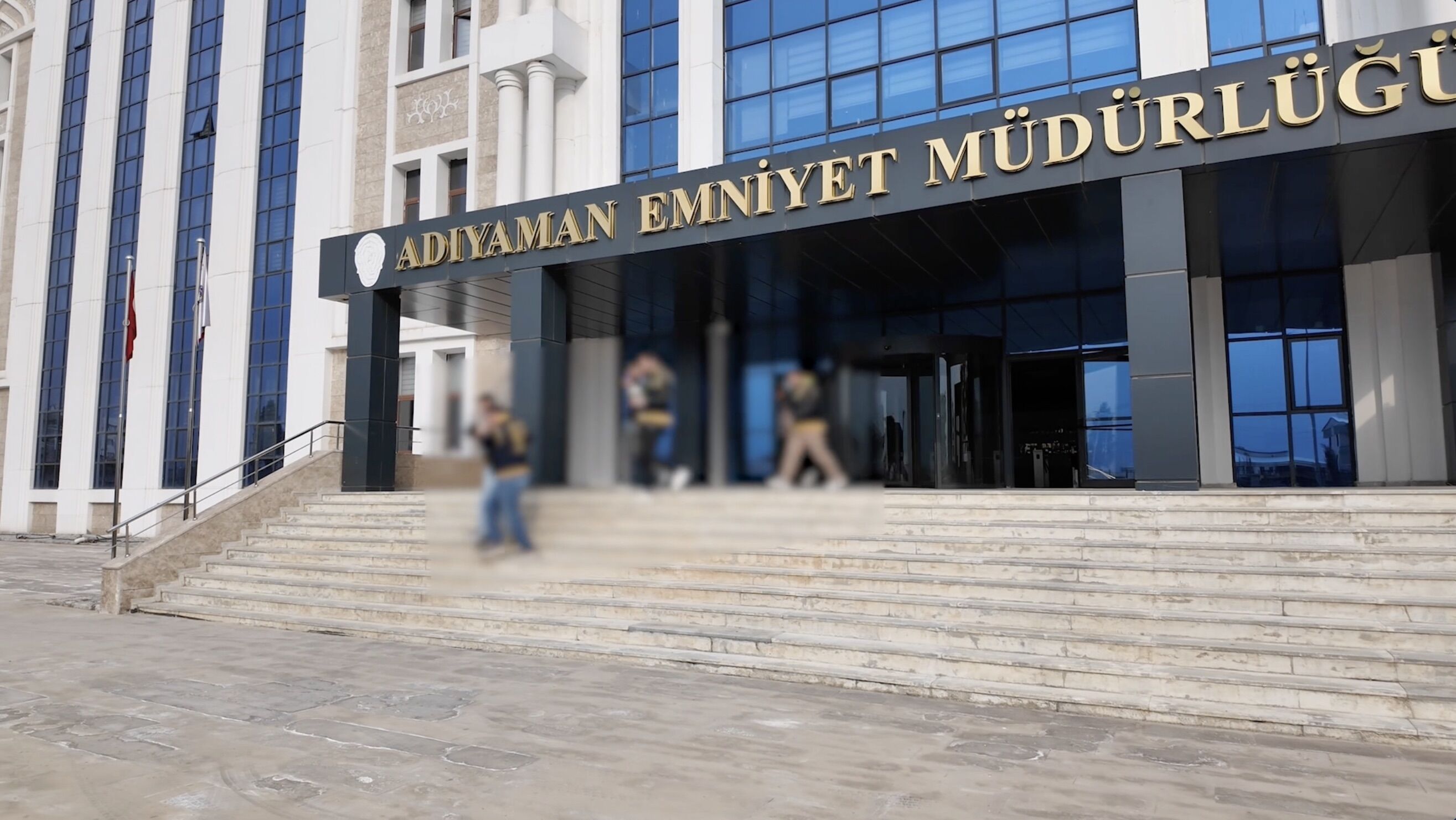 A D I Y A M A N’ D A I S Y E R L E R I N D E N H I R S I Z L I G A 4 1212796 360644