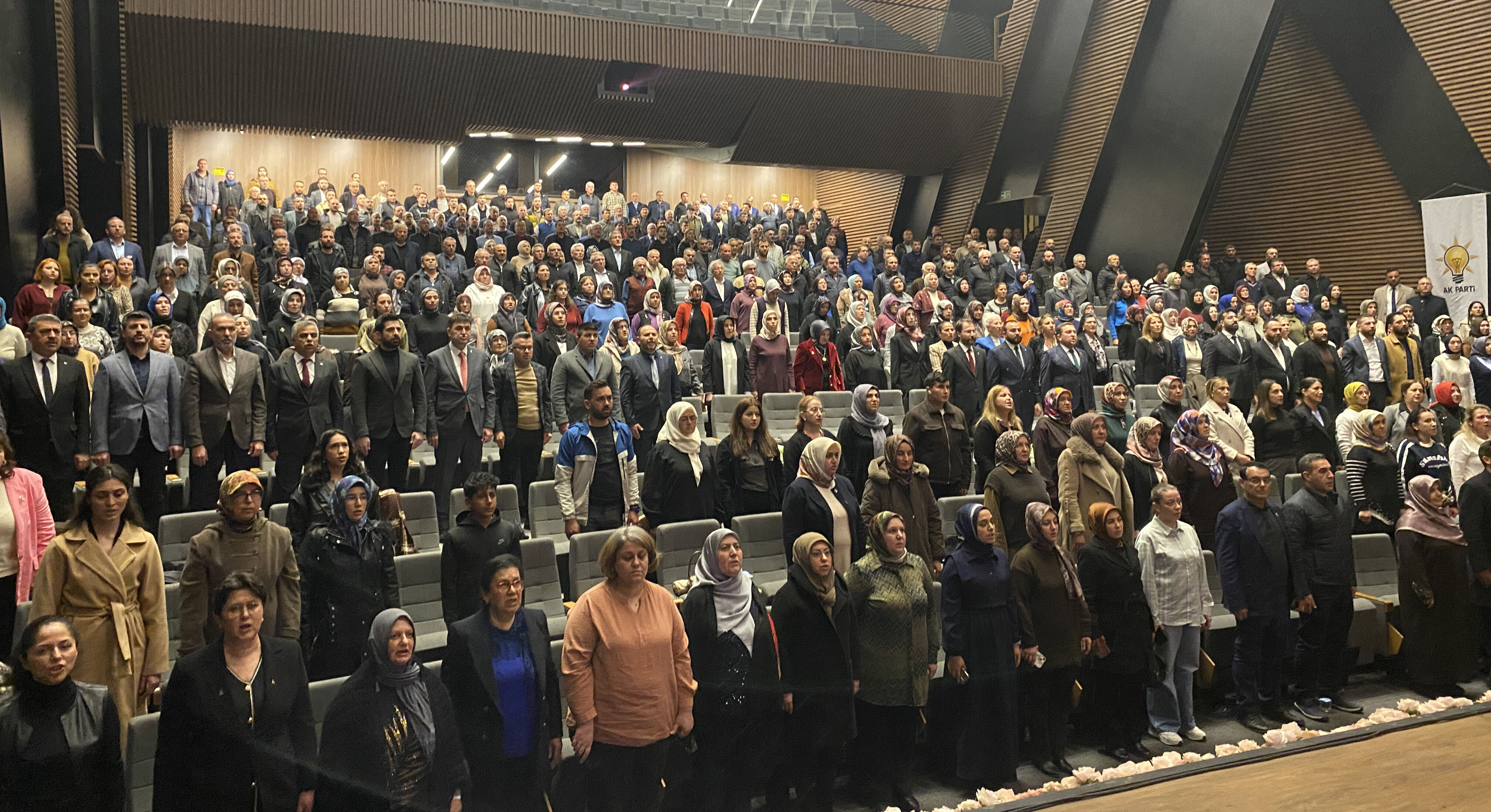 A K P A R T I L I K A Y A C H P Z I H N I Y E T I D A R B E K O N 1236968 367873