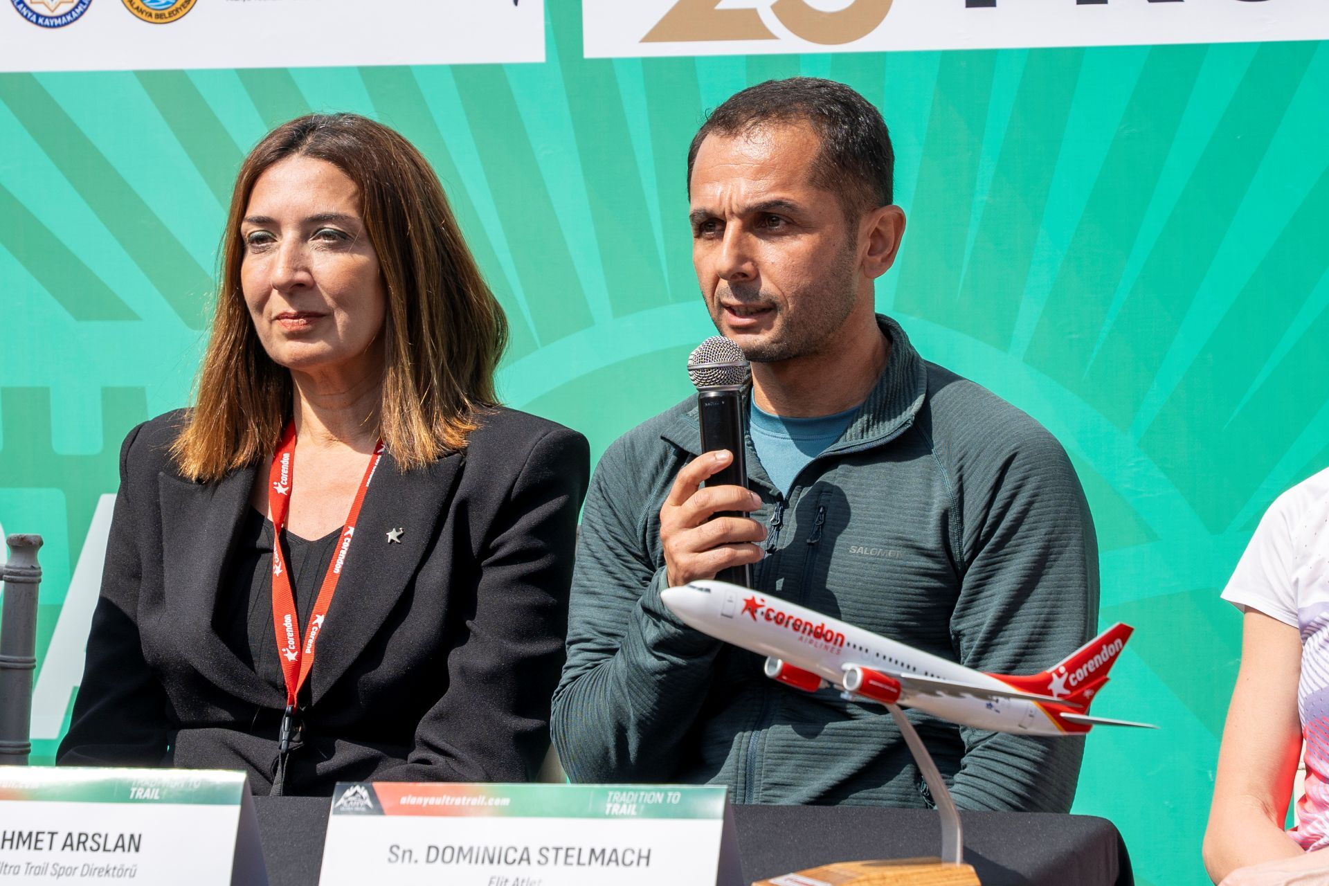 A L A N Y A U L T R A T R A I L Y A R I S I N I N B A S I N T O P L A 1232482 366557