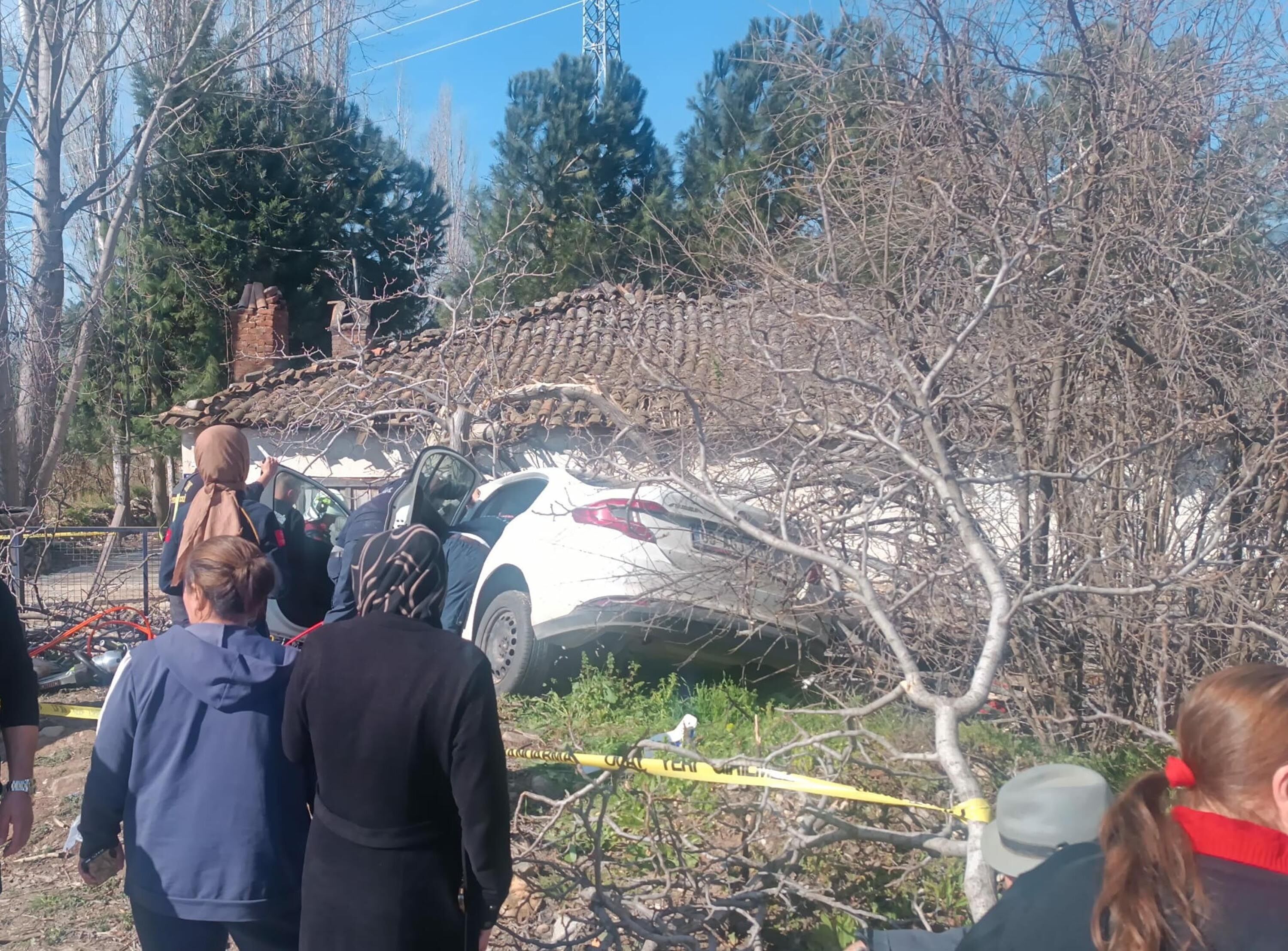 A Y D I N D A O T O M O B I L A G A C L A R A C A R P T I 2 O L U 1202715 357597