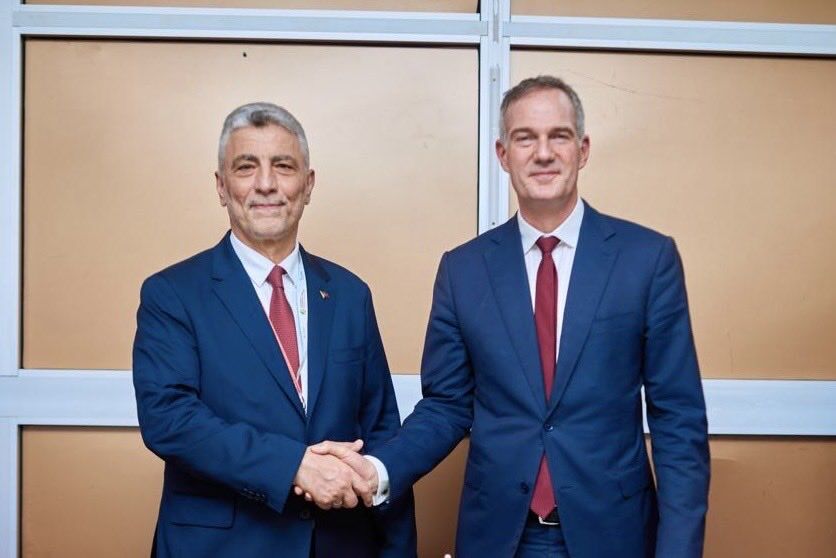 B A K A N B O L A T B I R L E S I K K R A L L I K I S V E T I C A 1230767 366089