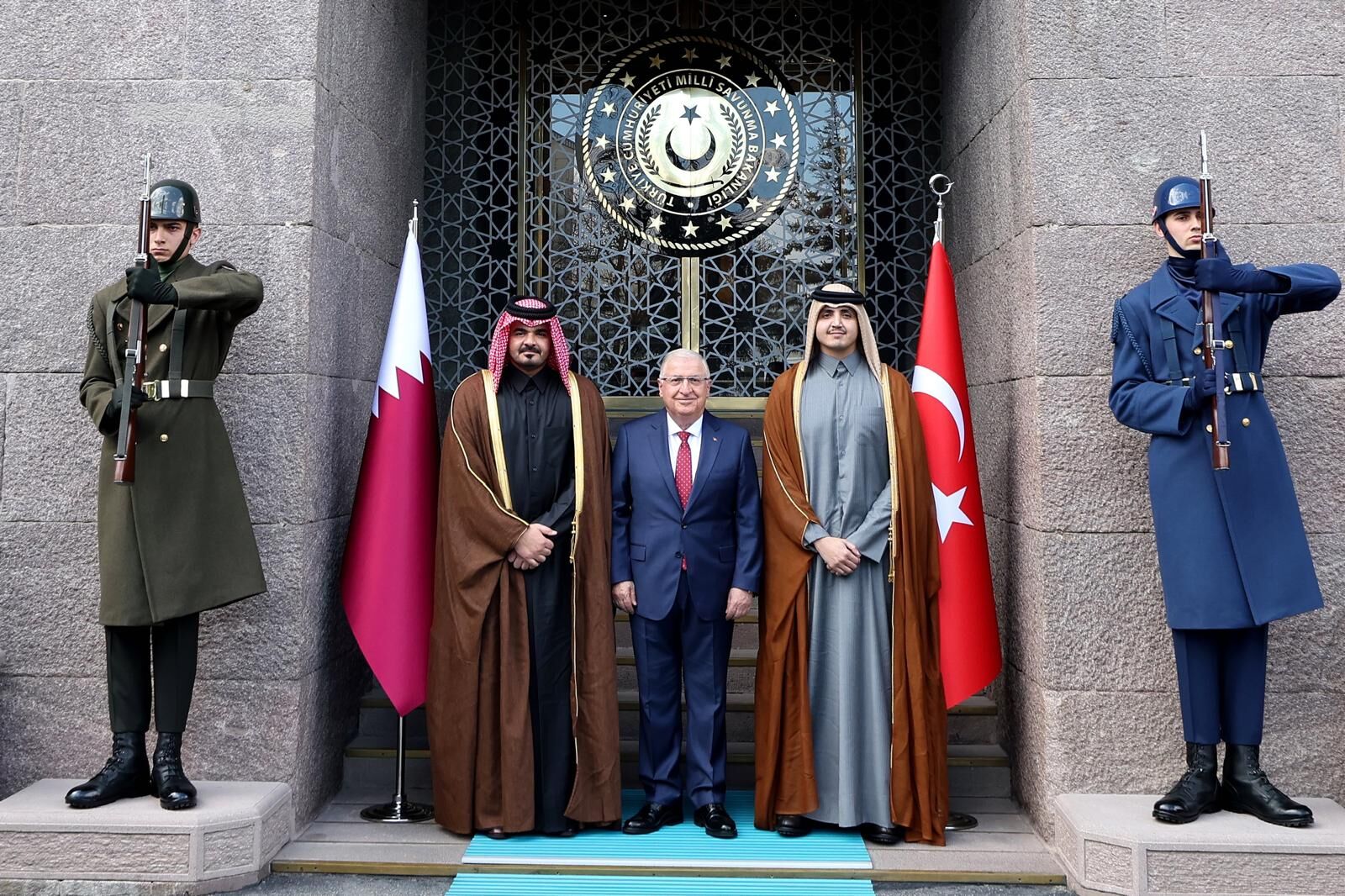 Bakan Güler, Katar Emiri Al-Thani’nin Kardeşleri İle Görüştü