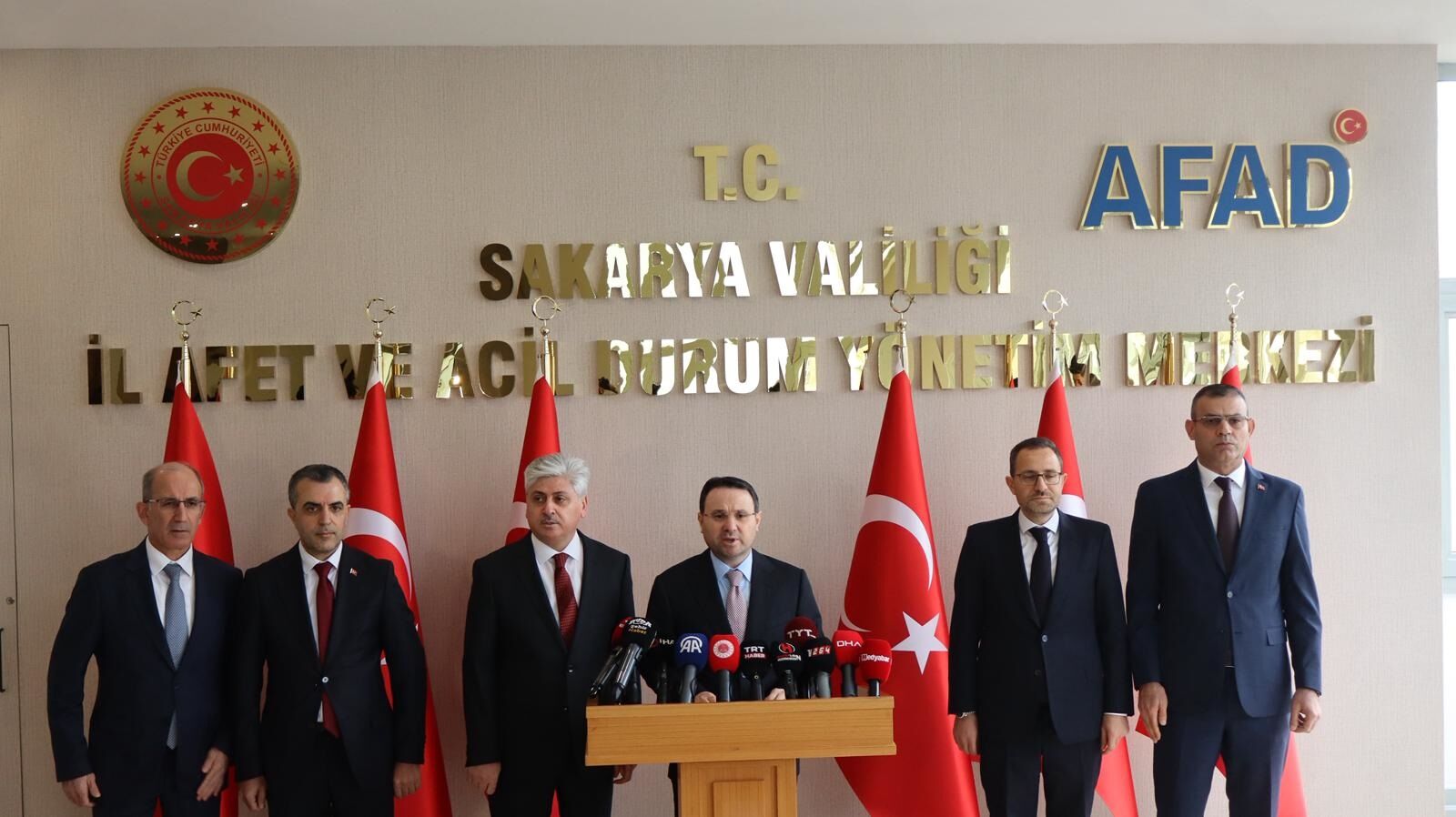 B A K A N G U R L E K 65 Y E N I A D L I Y E Y A T I R I M P L 1199120 356618