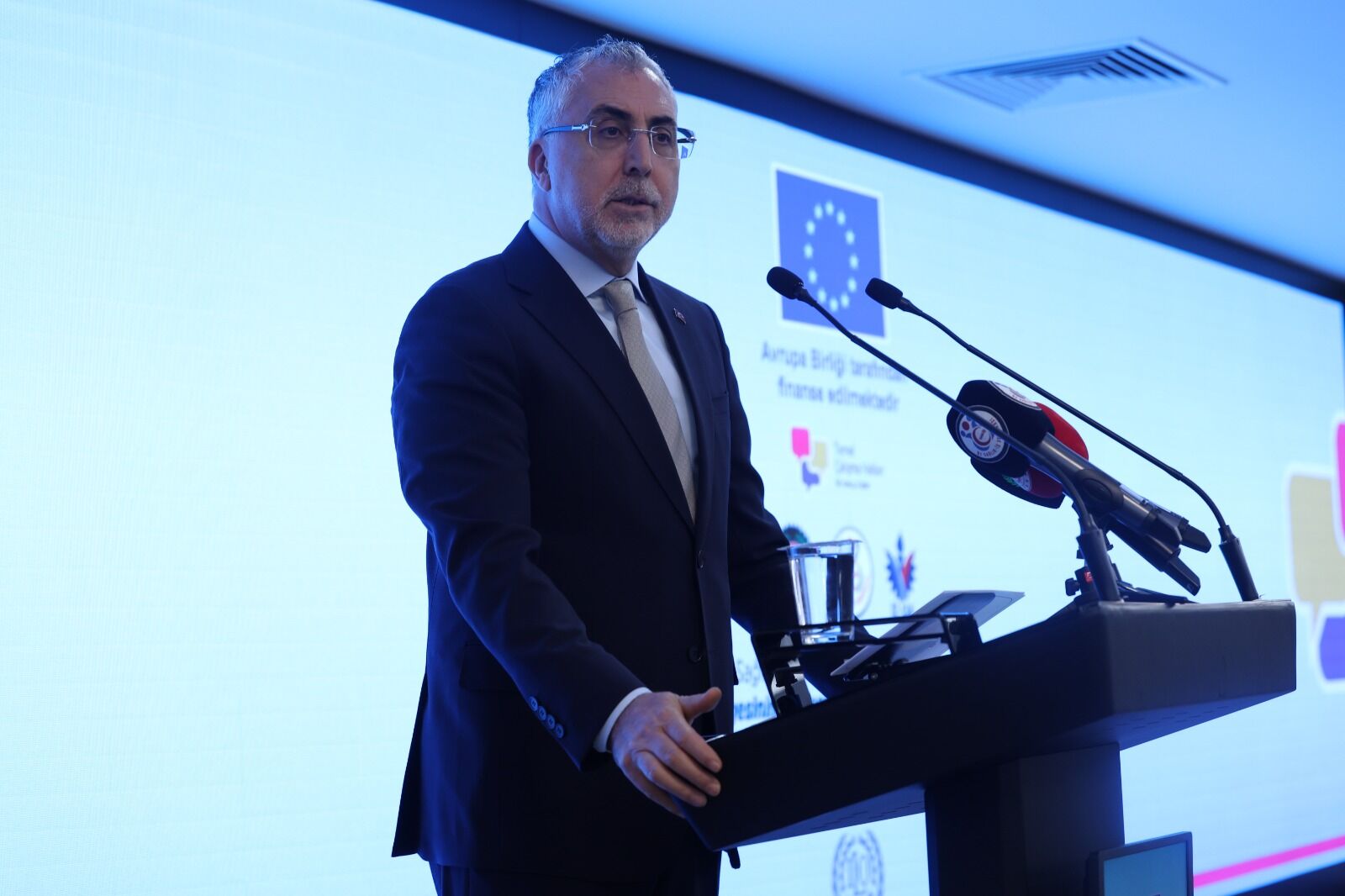 B A K A N I S I K H A N H E R B I R V A T A N D A S I M I Z I N R E 1236742 367804