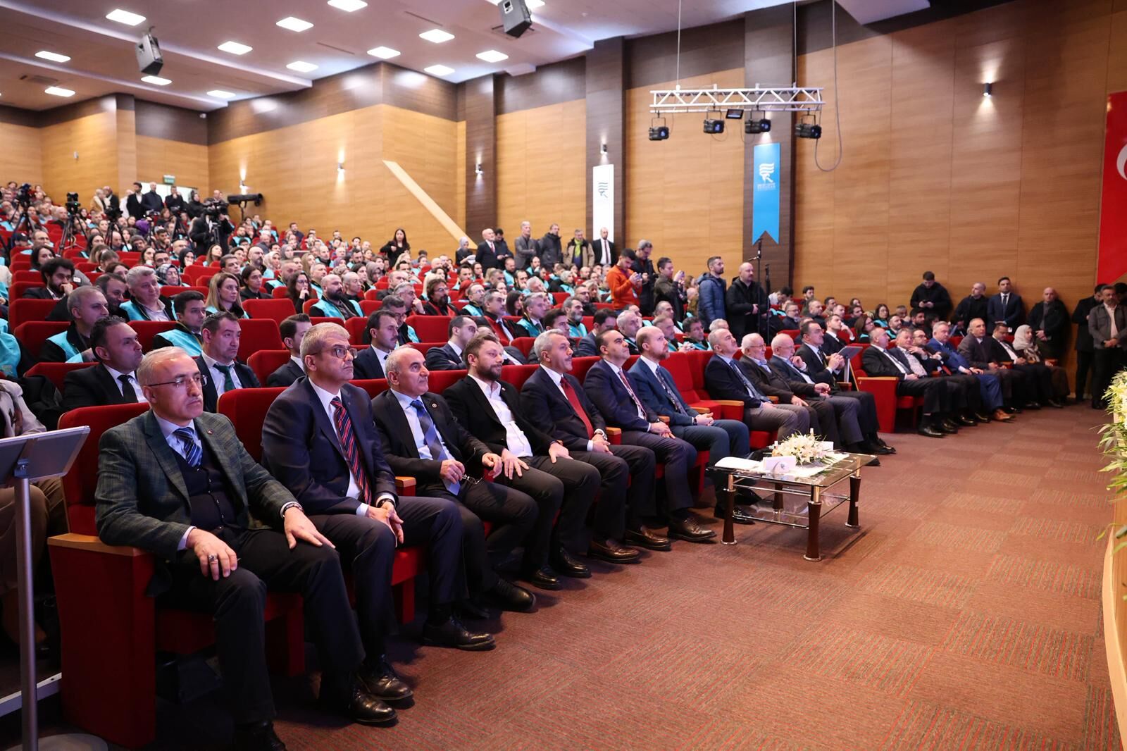 B A K A N K A C I R B I Z D E N N E Y I E S I R G I Y O R L A R S A 1217223 361958