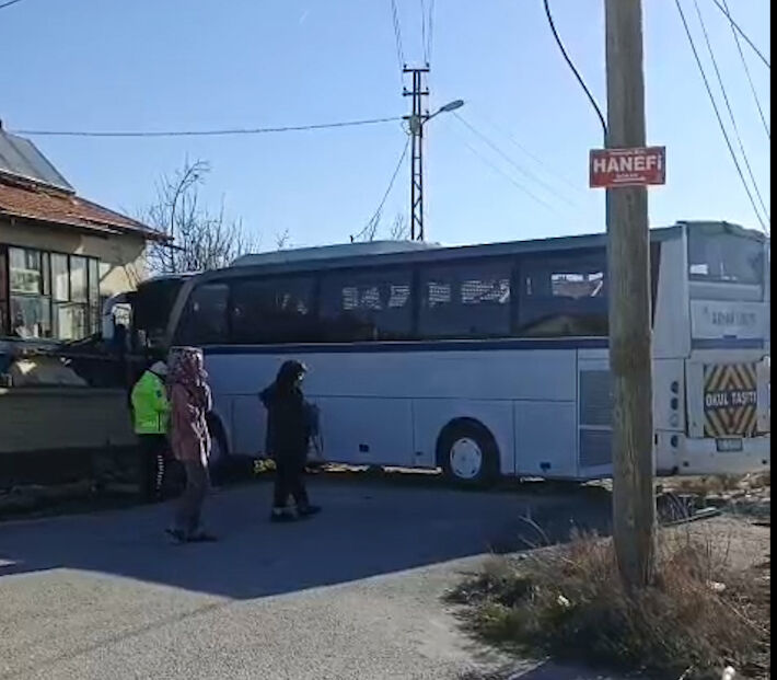 B E L E D I Y E O T O B U S U I L E O G R E N C I S E R V I S O T O B 1207064 358939