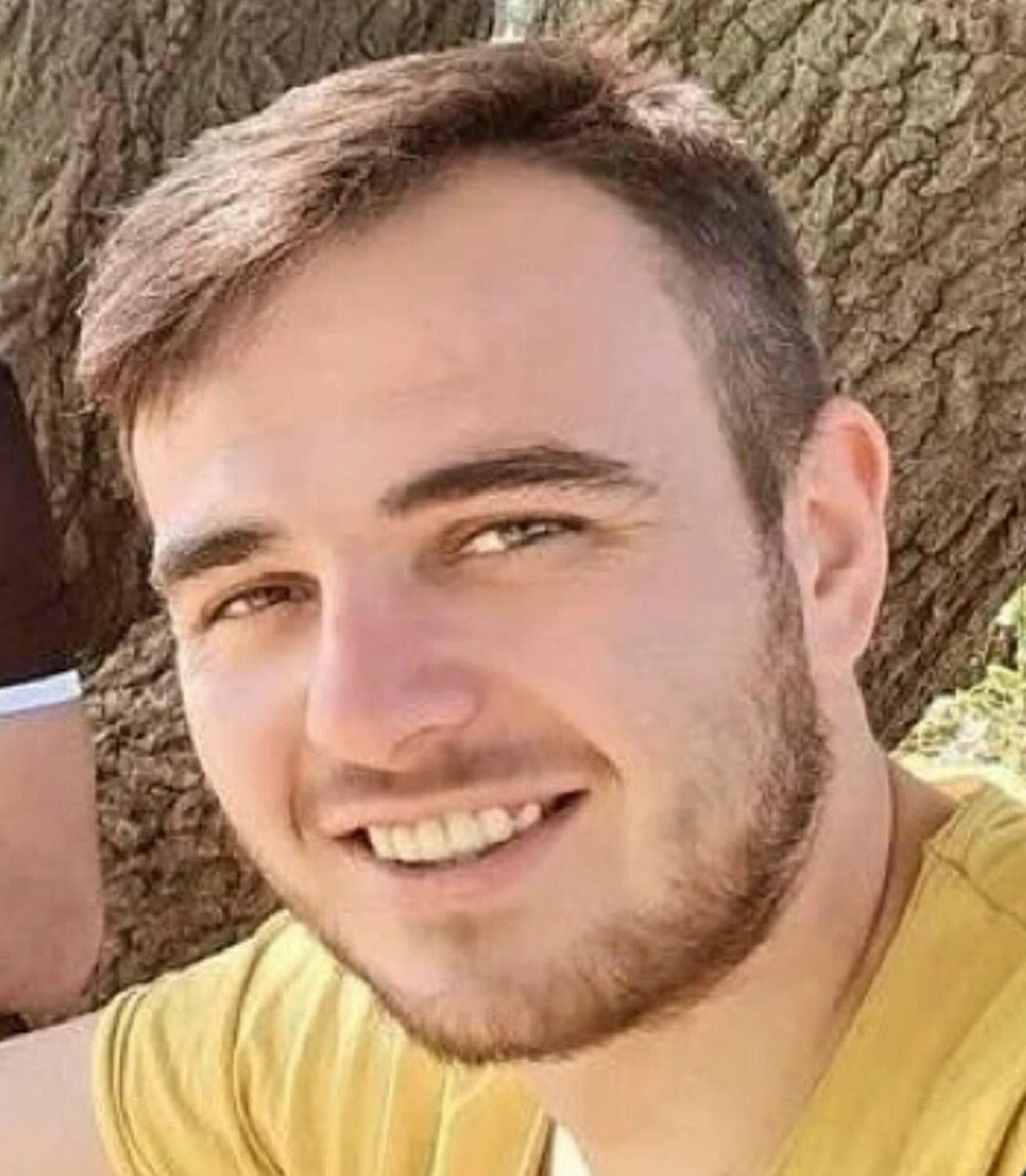 B I R L I K T E A L K O L A L I R K E N T A R T I S T I G I A R K A D A 1211028 360134