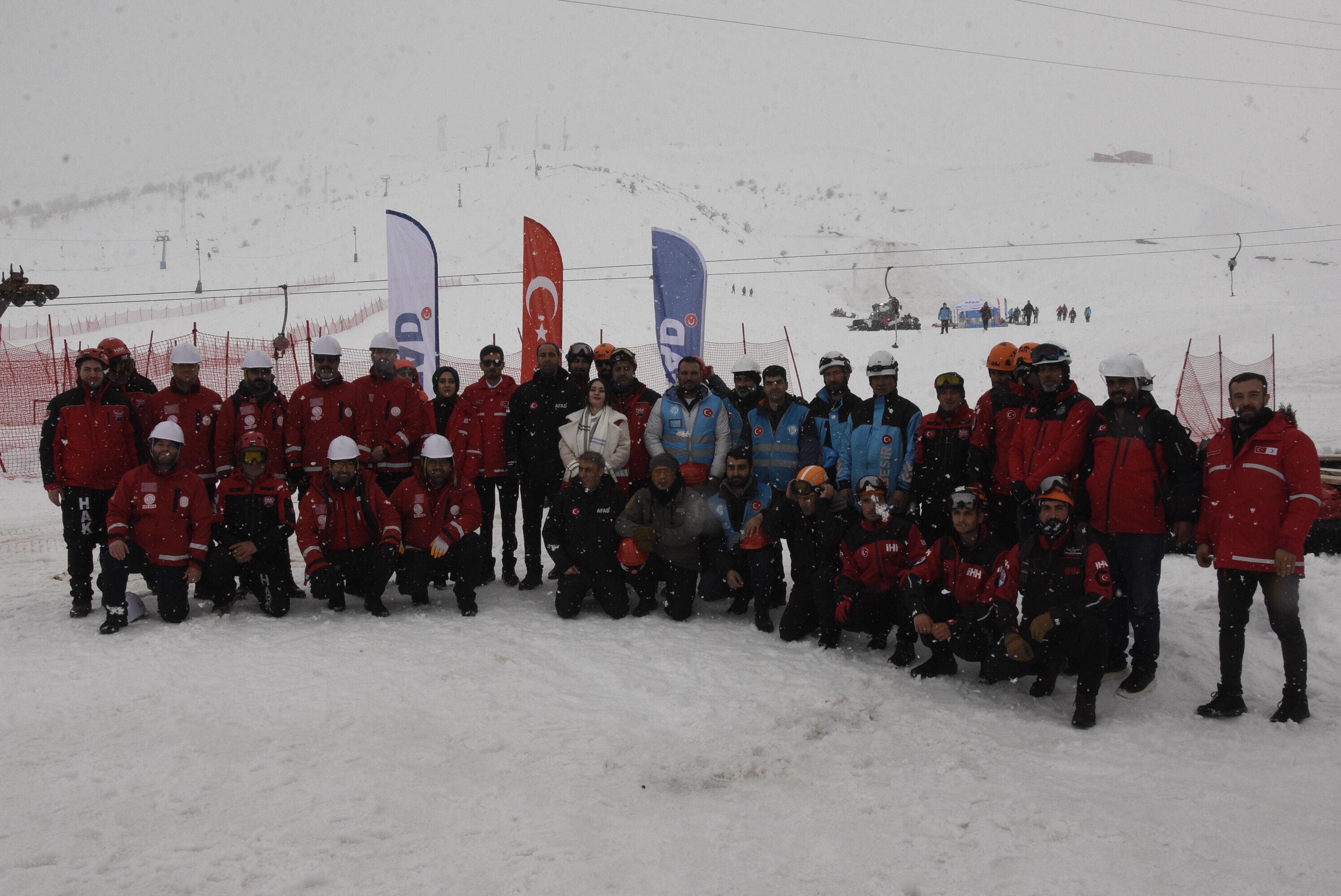 B I T L I S’ T E 228 K I S I L I K E K I P L E C I G T A T B I K A 1196137 355654