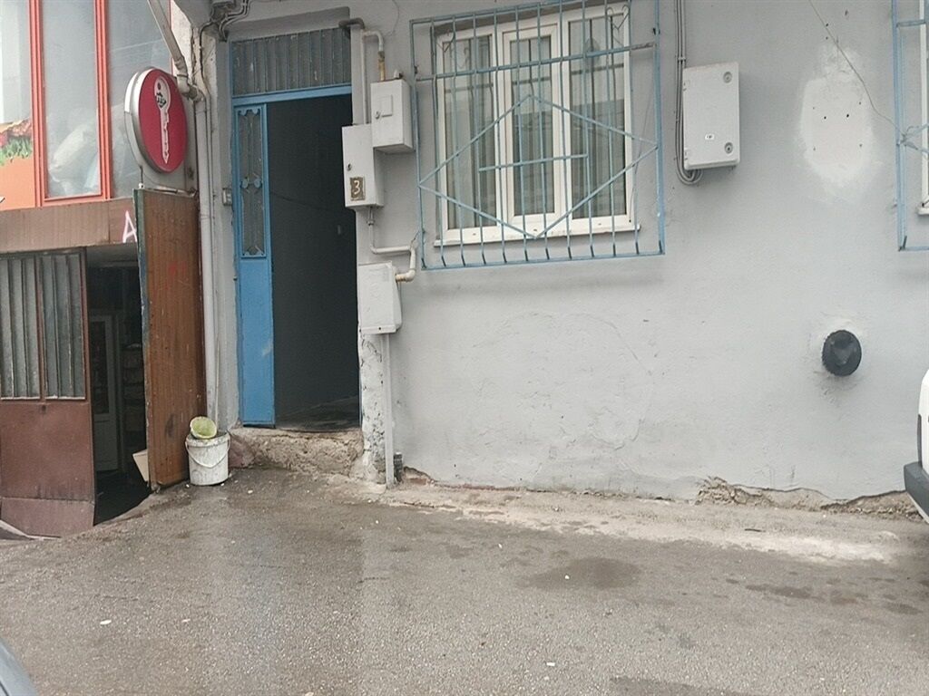 B O S A N M A A S A M A S I N D A K I E S I N I N V U R D U G U T U G C 1220543 362955