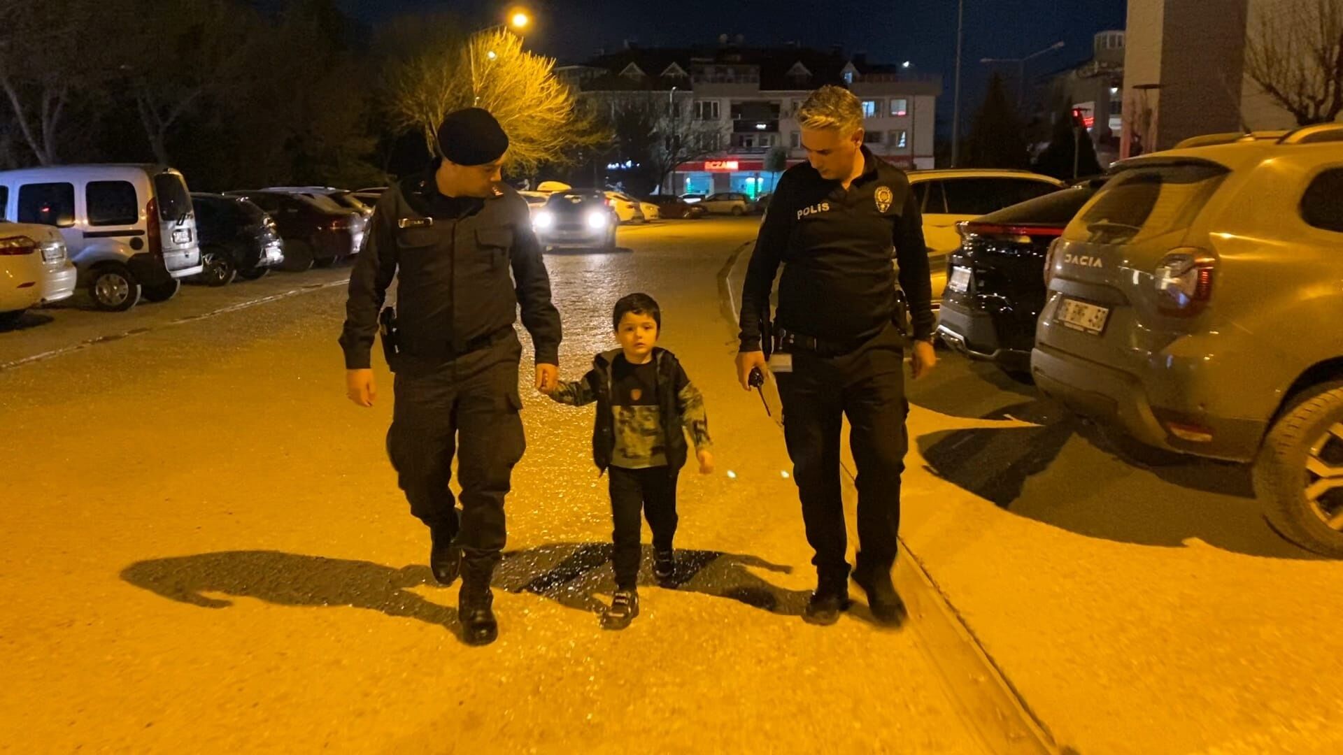 B U R S A D A H A S T A N E D E K A Y B O L A N C O C U K 1 K I L 1204579 358184