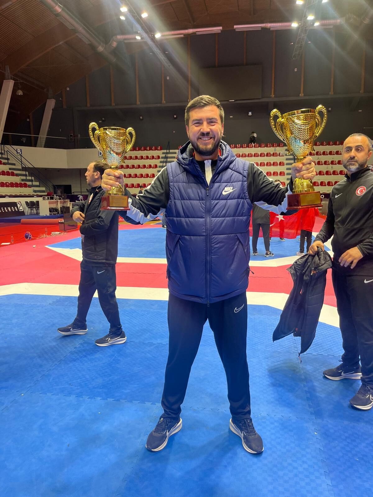 B U R S A L I M I L L I T E K V A N D O C U A N T A L Y A D A K I T U 1228836 365497