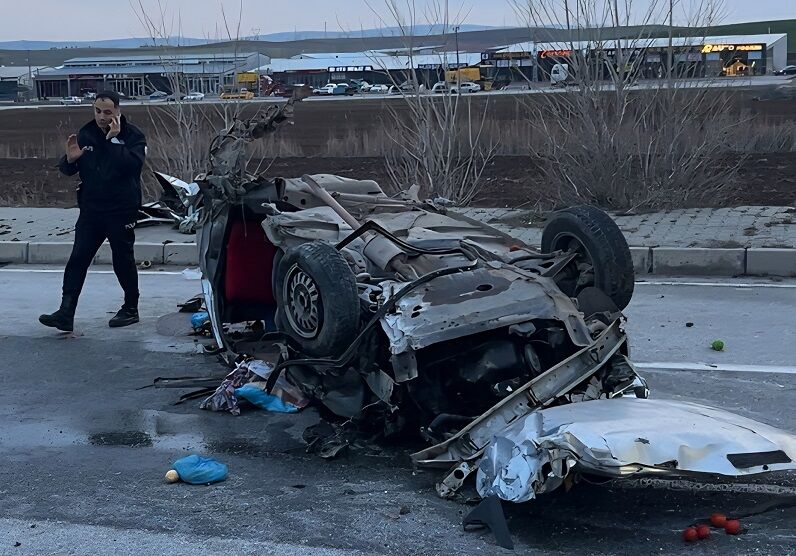 C O R U M D A O T O M O B I L E L E K T R I K D I R E G I N E C A R P 1219466 362621