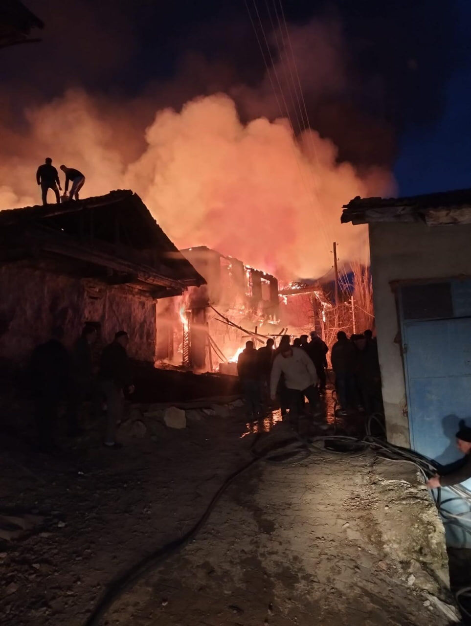 C O R U M’ D A Y A N G I N 2 E V V E 1 T R A K T O R K U L L A 1212087 360440