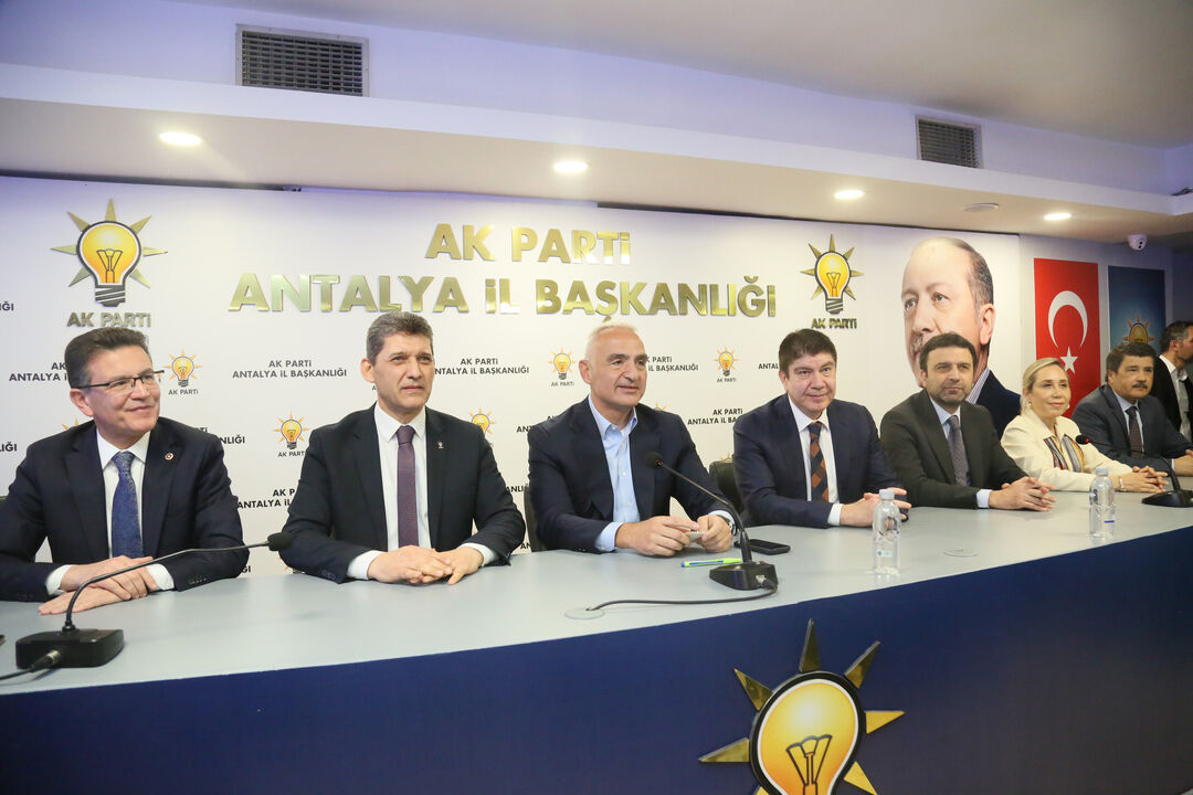 C U M H U R B A S K A N I E R D O G A N D A N A N T A L Y A Y A S U R 1222368 363450