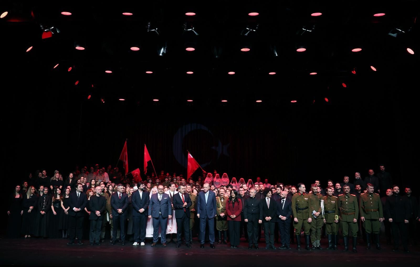 Cumhurbaşkanı Erdoğan Külliye'de 'Şüheda 1915' Gösterimine Katıldı