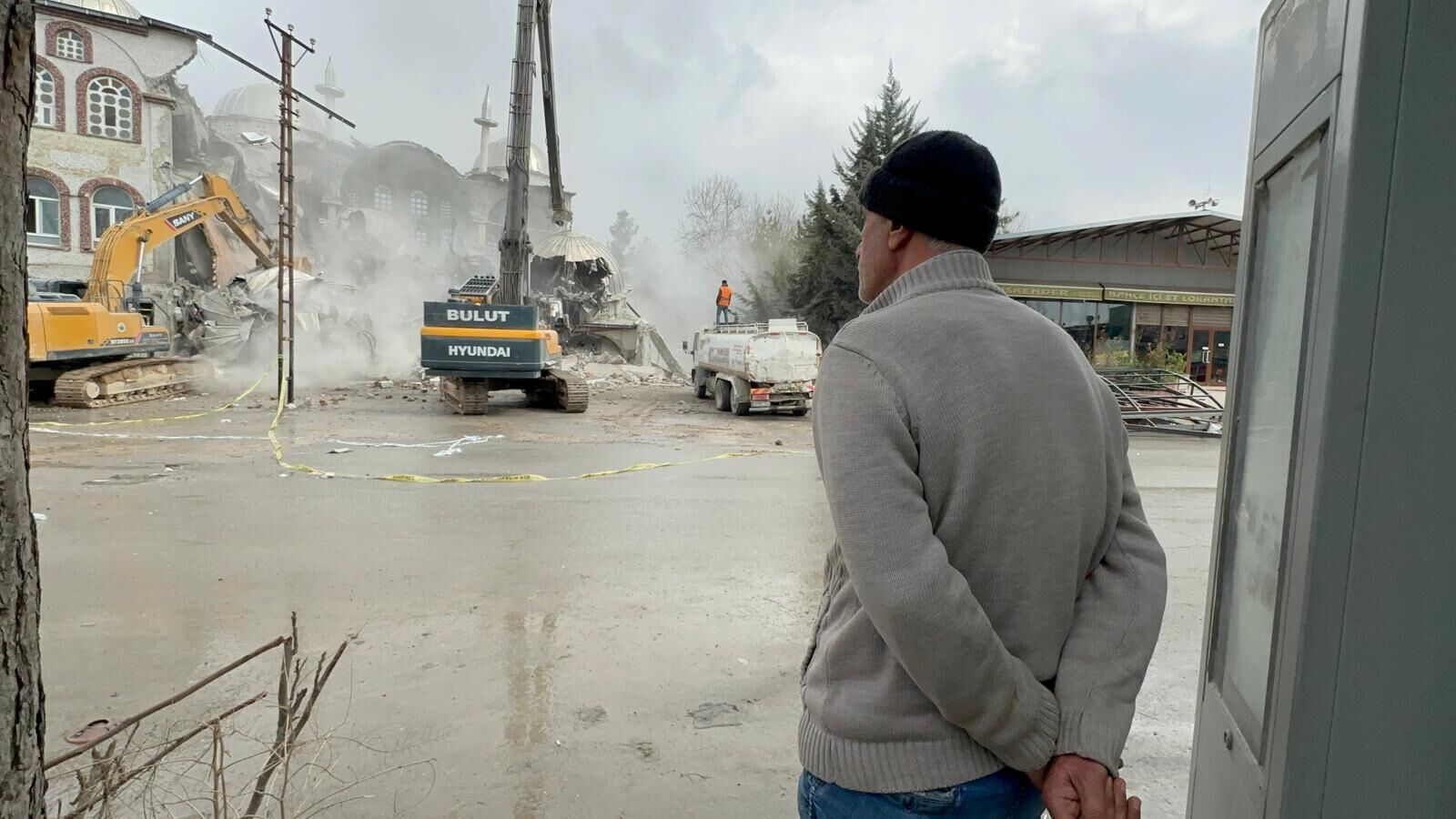 D E P R E M D E H A S A R A L A N 43 Y I L L I K C A M I K O N T R 1227364 365041