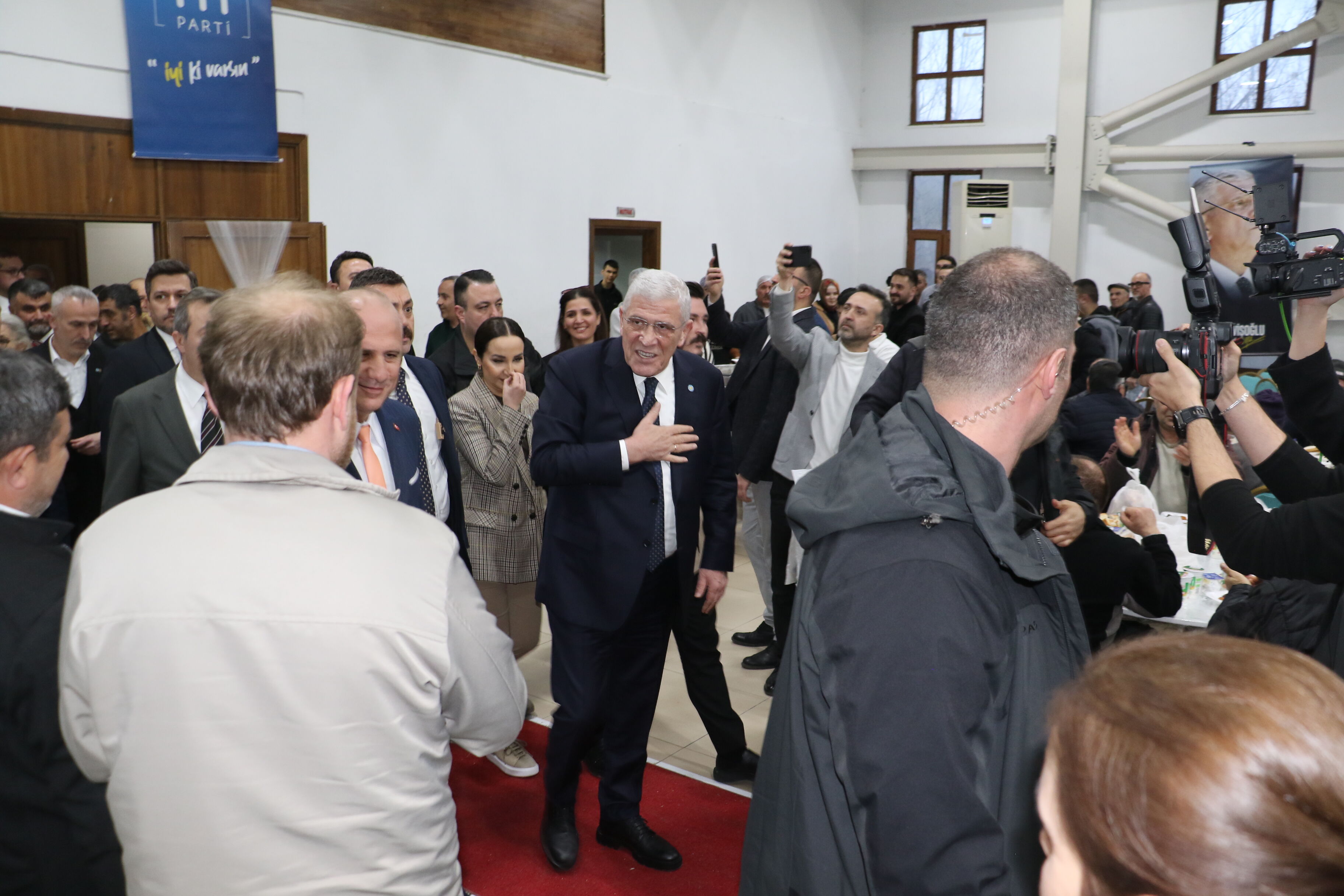 D E R V I S O G L U A K A R Y A K I T A Z A M Y A P A R S A N I Z H 1193451 354767