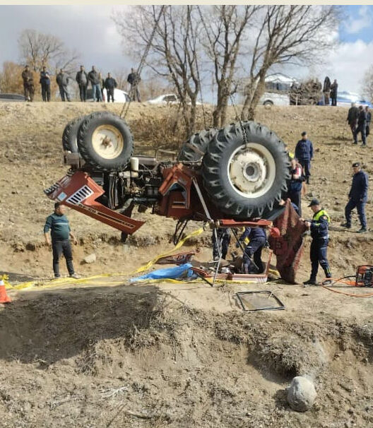 D E V R I L E N T R A K T O R U N A L T I N D A K A L A R A K H A Y A T 1211476 360267