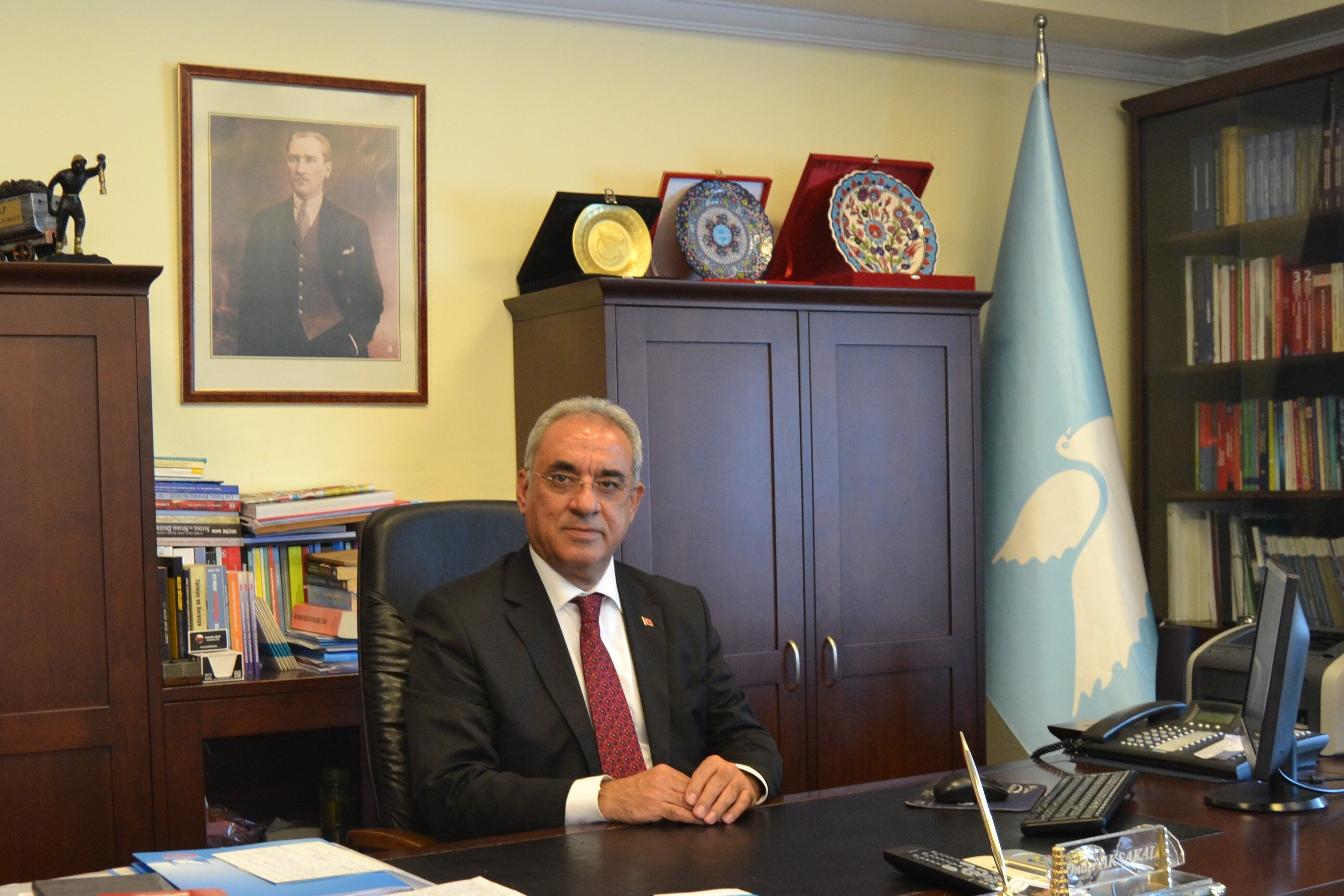 DSP Genel Başkanı Önder Aksakal’dan “Ramazan Bayramı Mesajı”